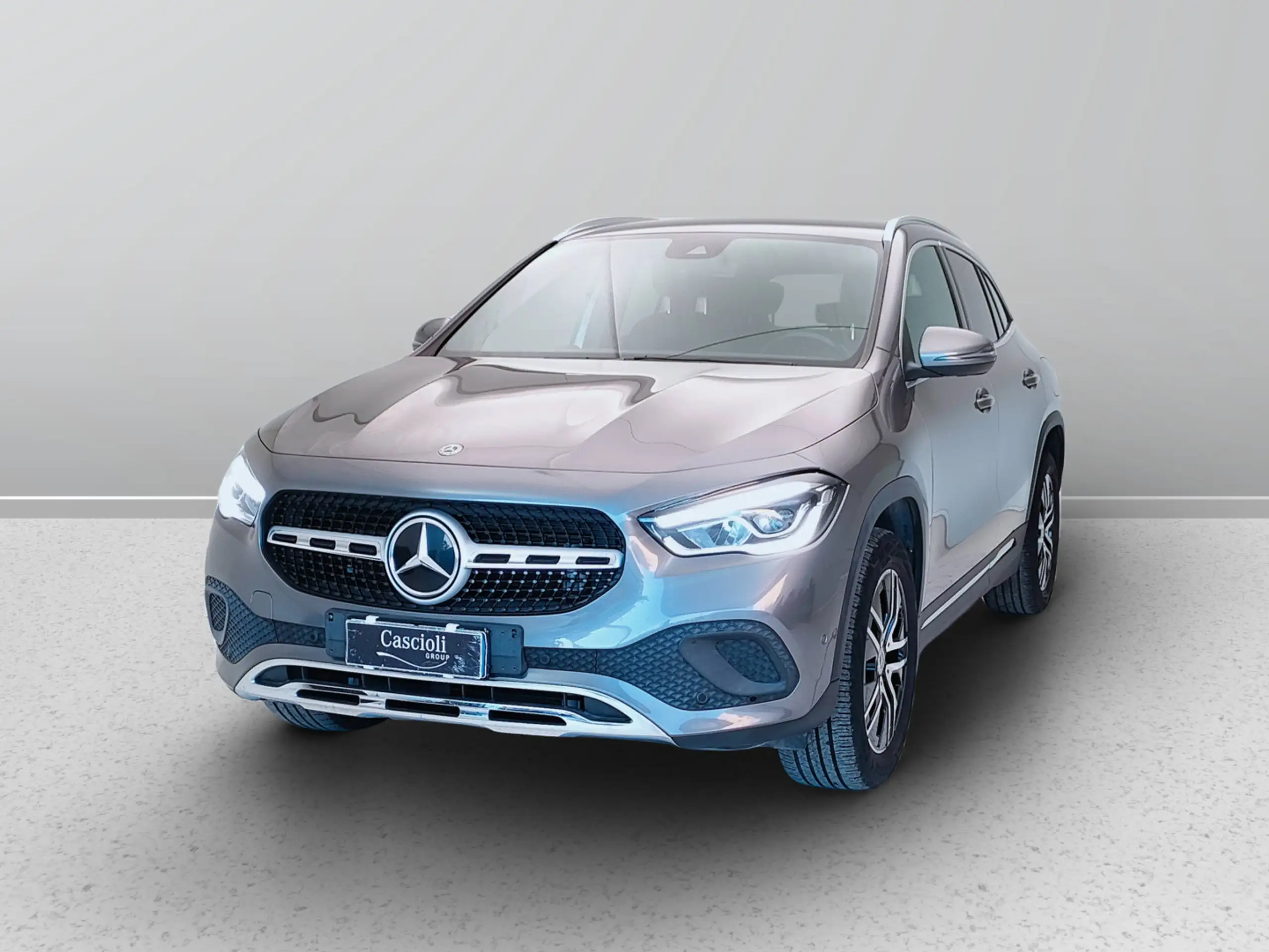 Mercedes-Benz - GLA 200