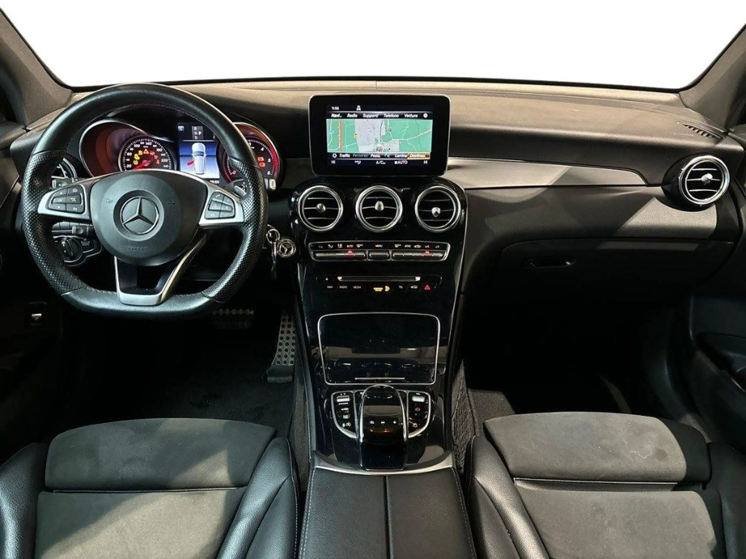 Mercedes-Benz - GLC 250