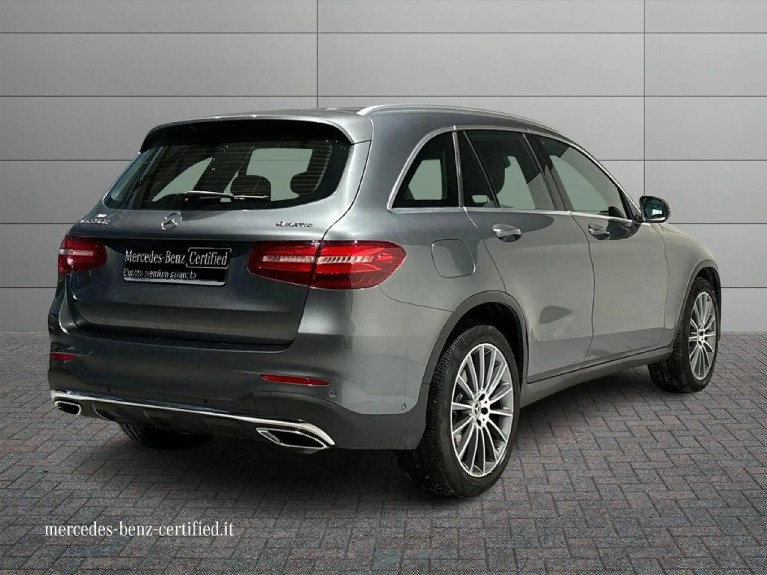 Mercedes-Benz - GLC 250