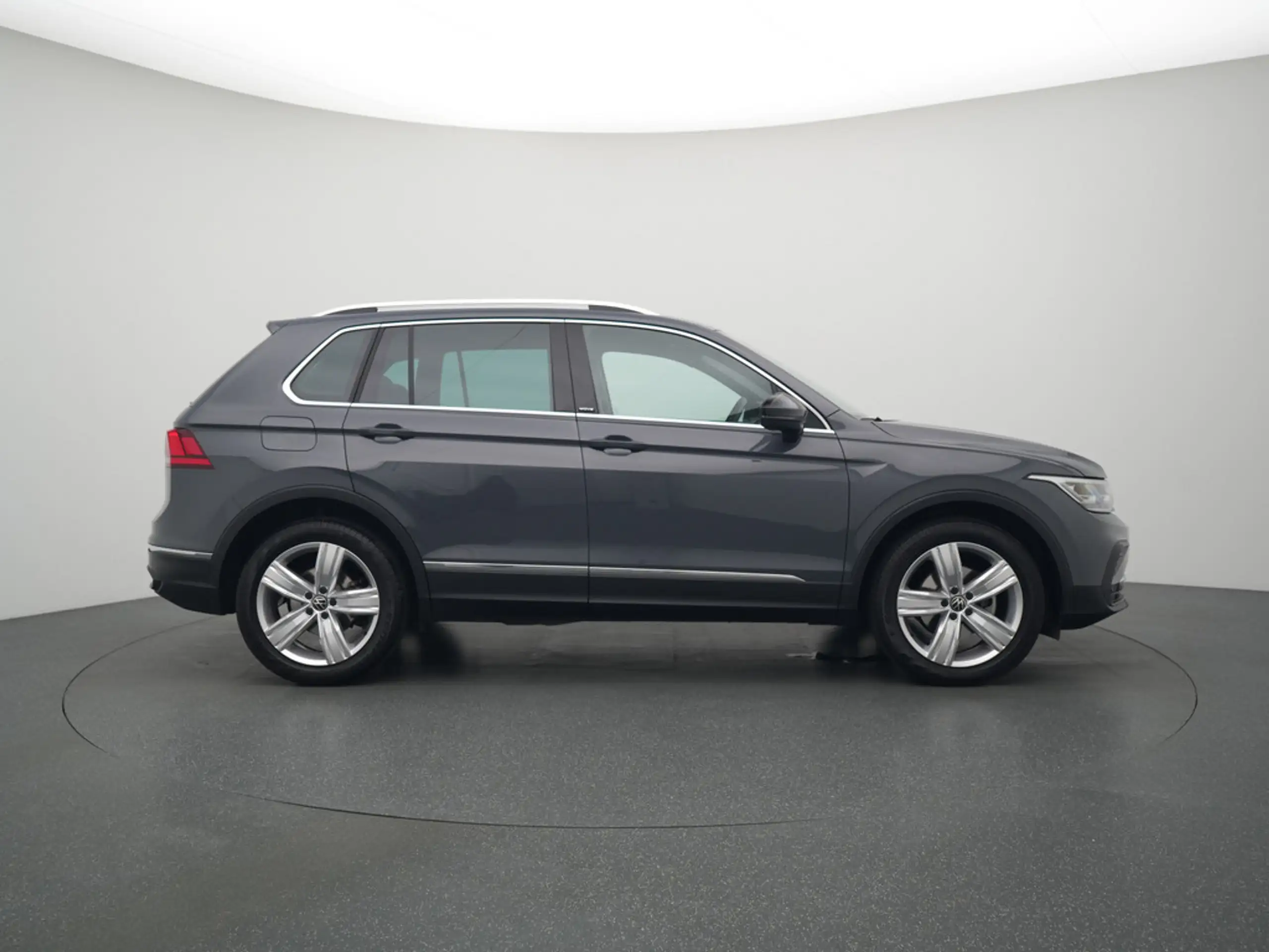 Volkswagen - Tiguan