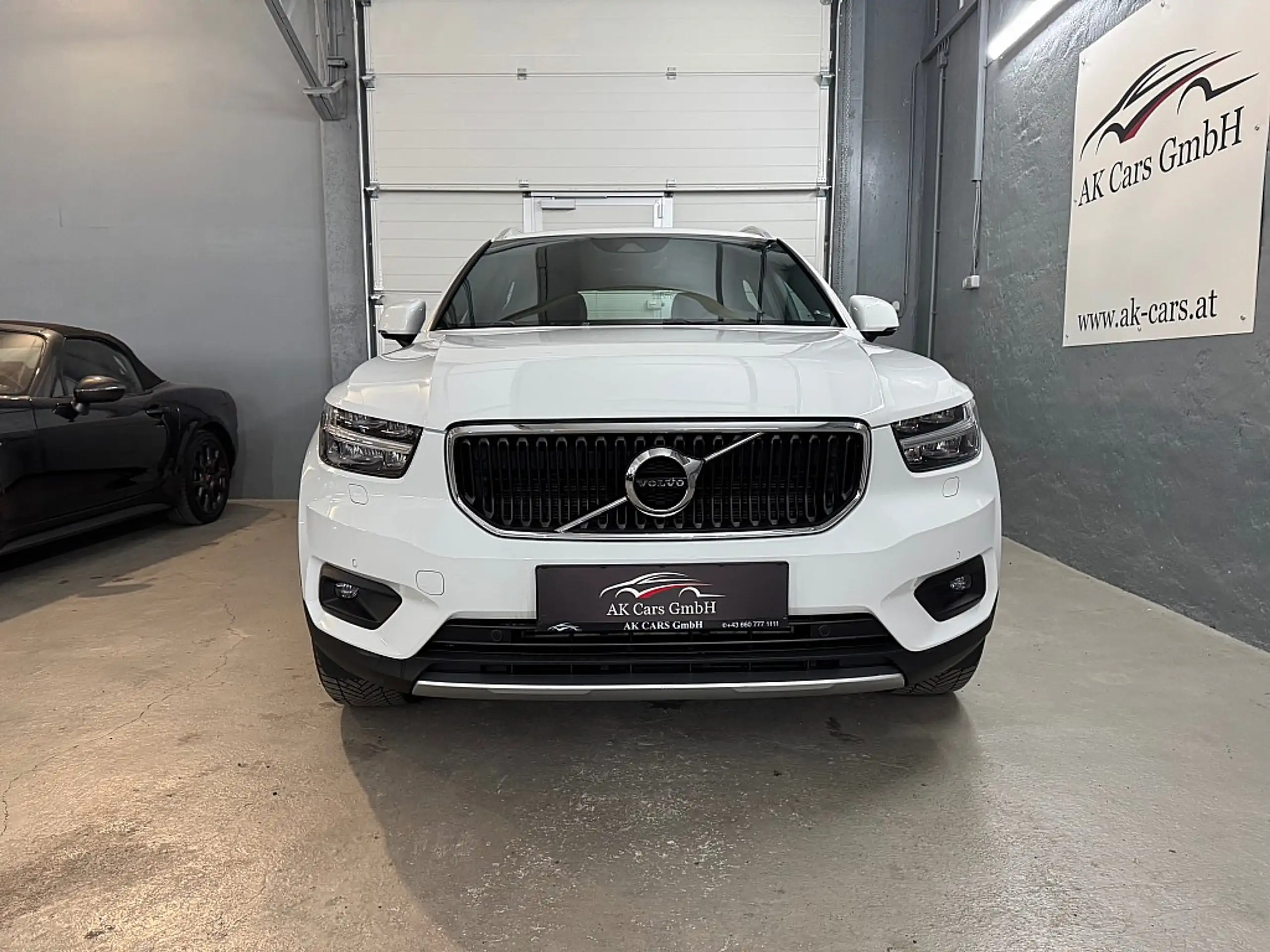 Volvo - XC40