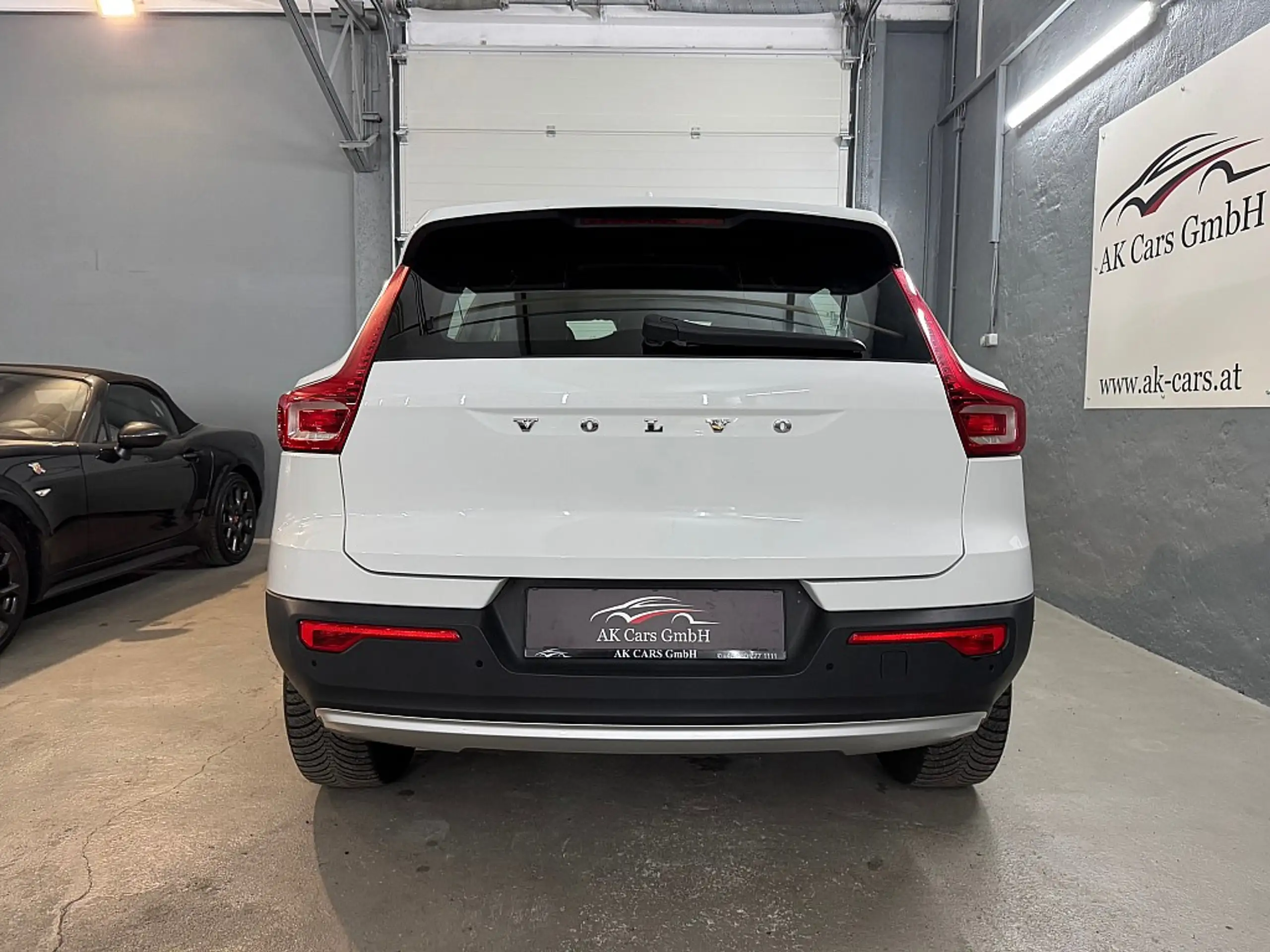 Volvo - XC40