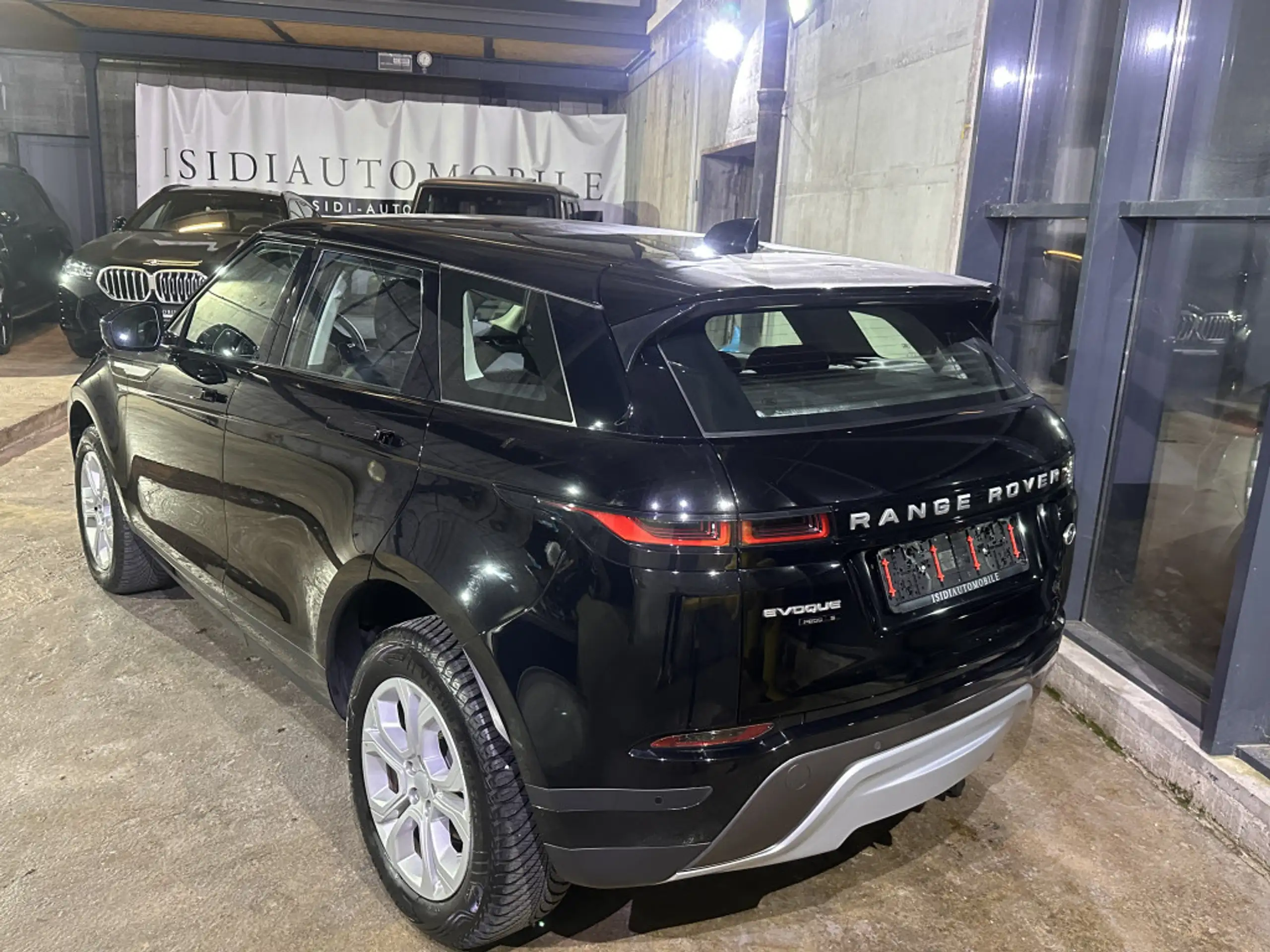 Land Rover - Range Rover Evoque