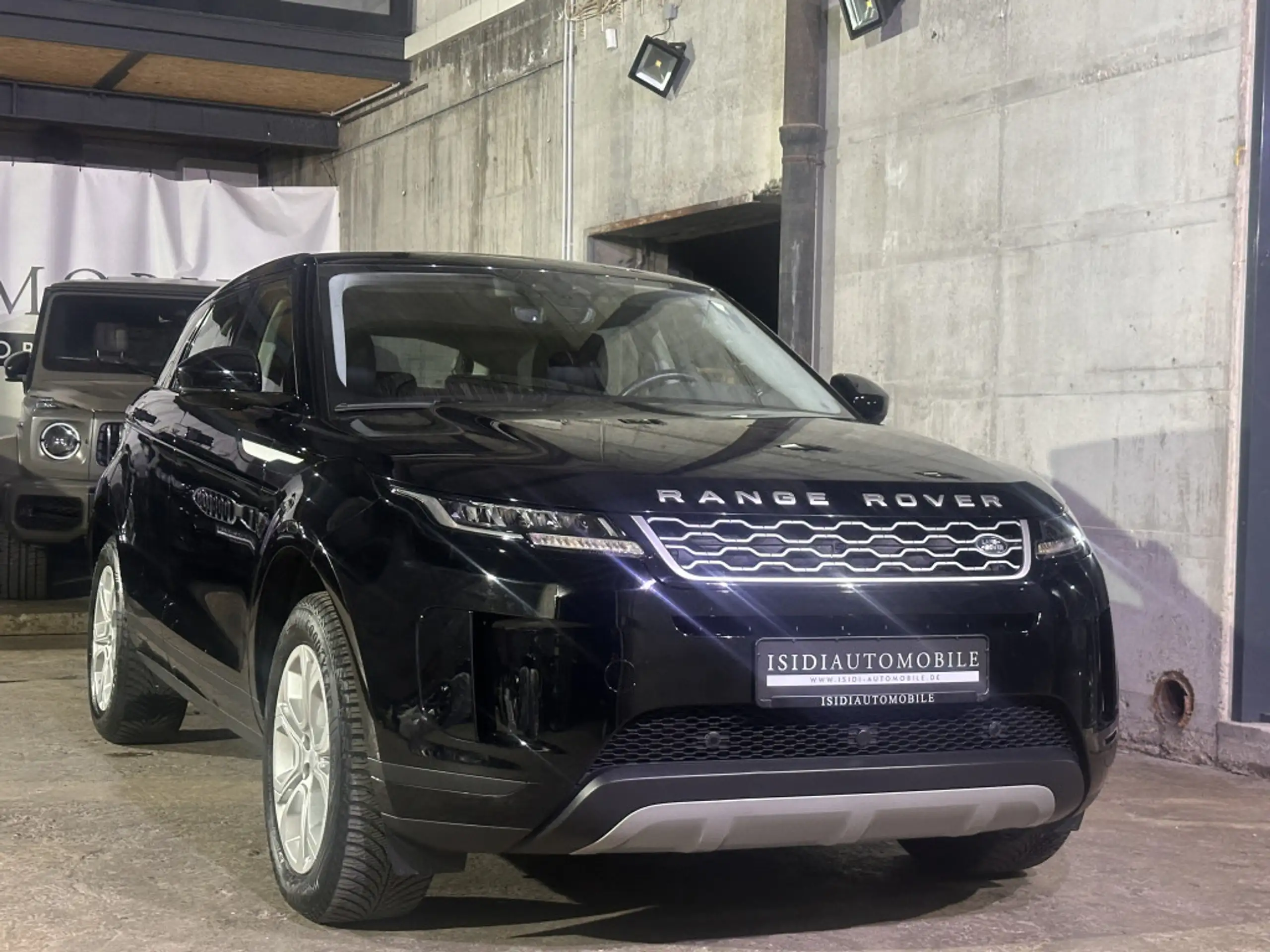 Land Rover - Range Rover Evoque