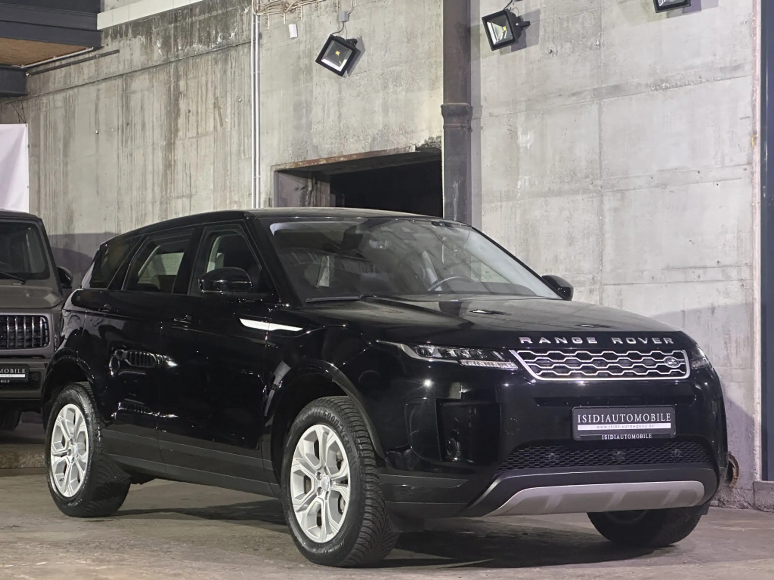 Land Rover - Range Rover Evoque