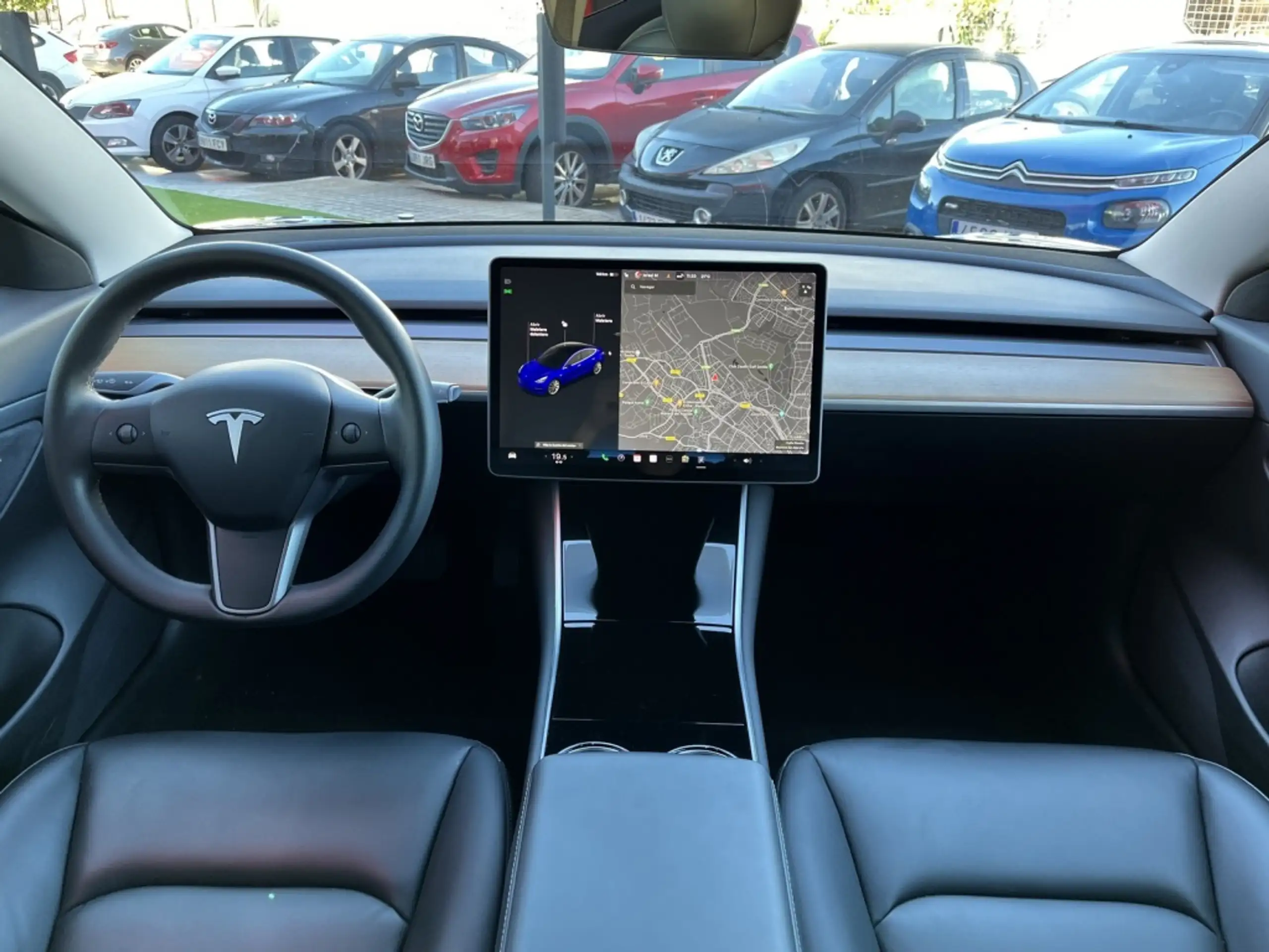 Tesla - Model 3