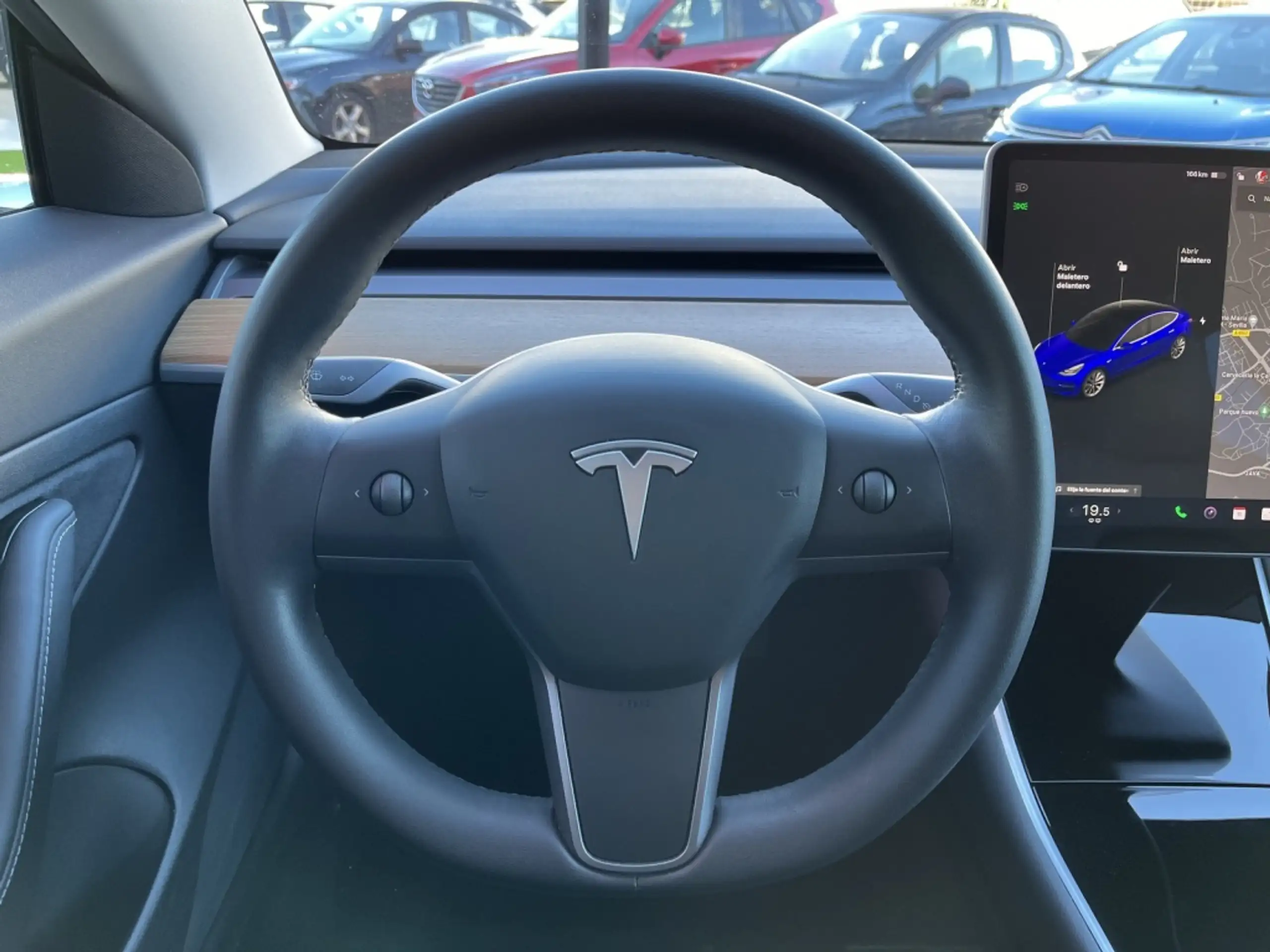 Tesla - Model 3