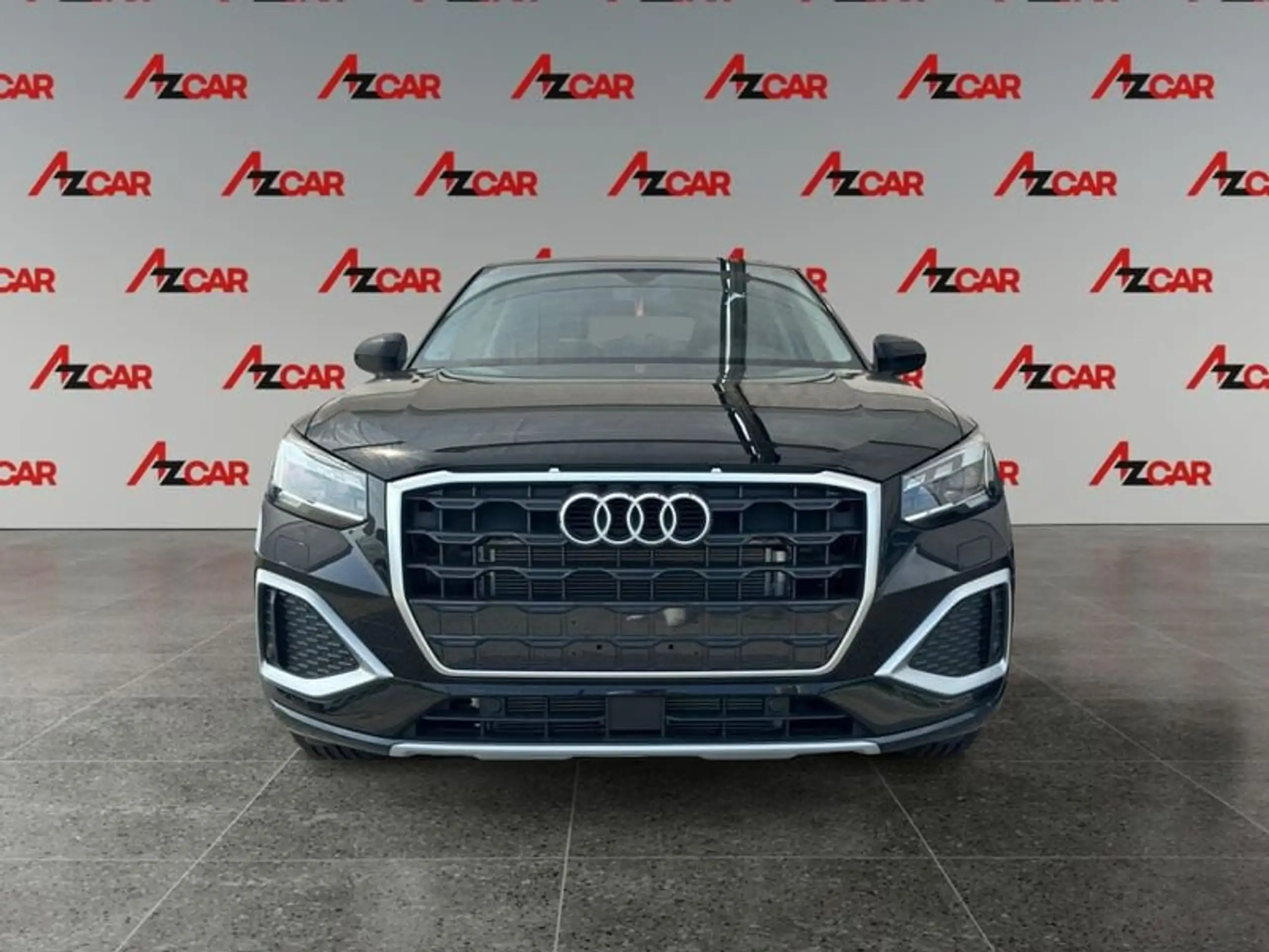 Audi - Q2