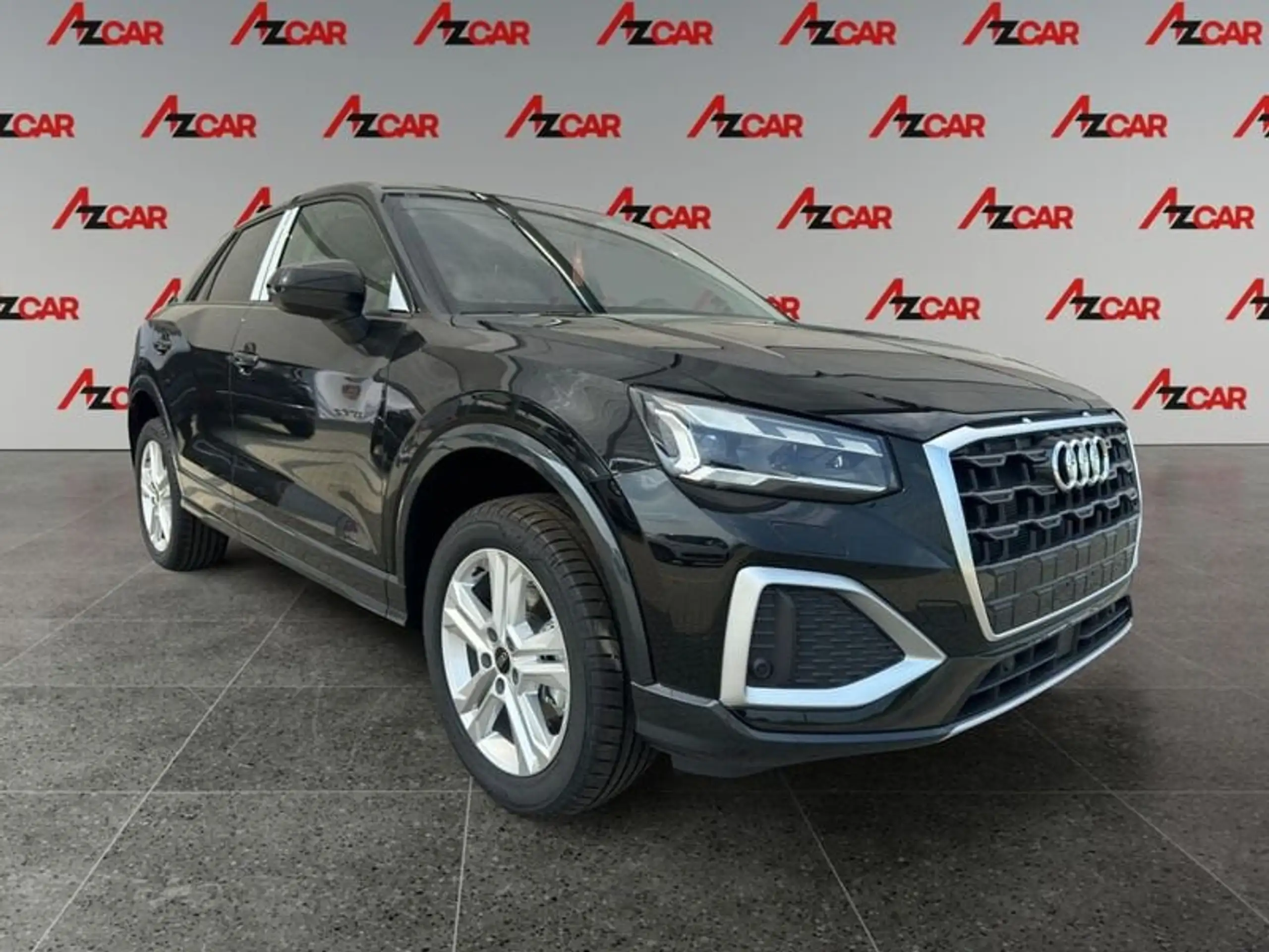 Audi - Q2