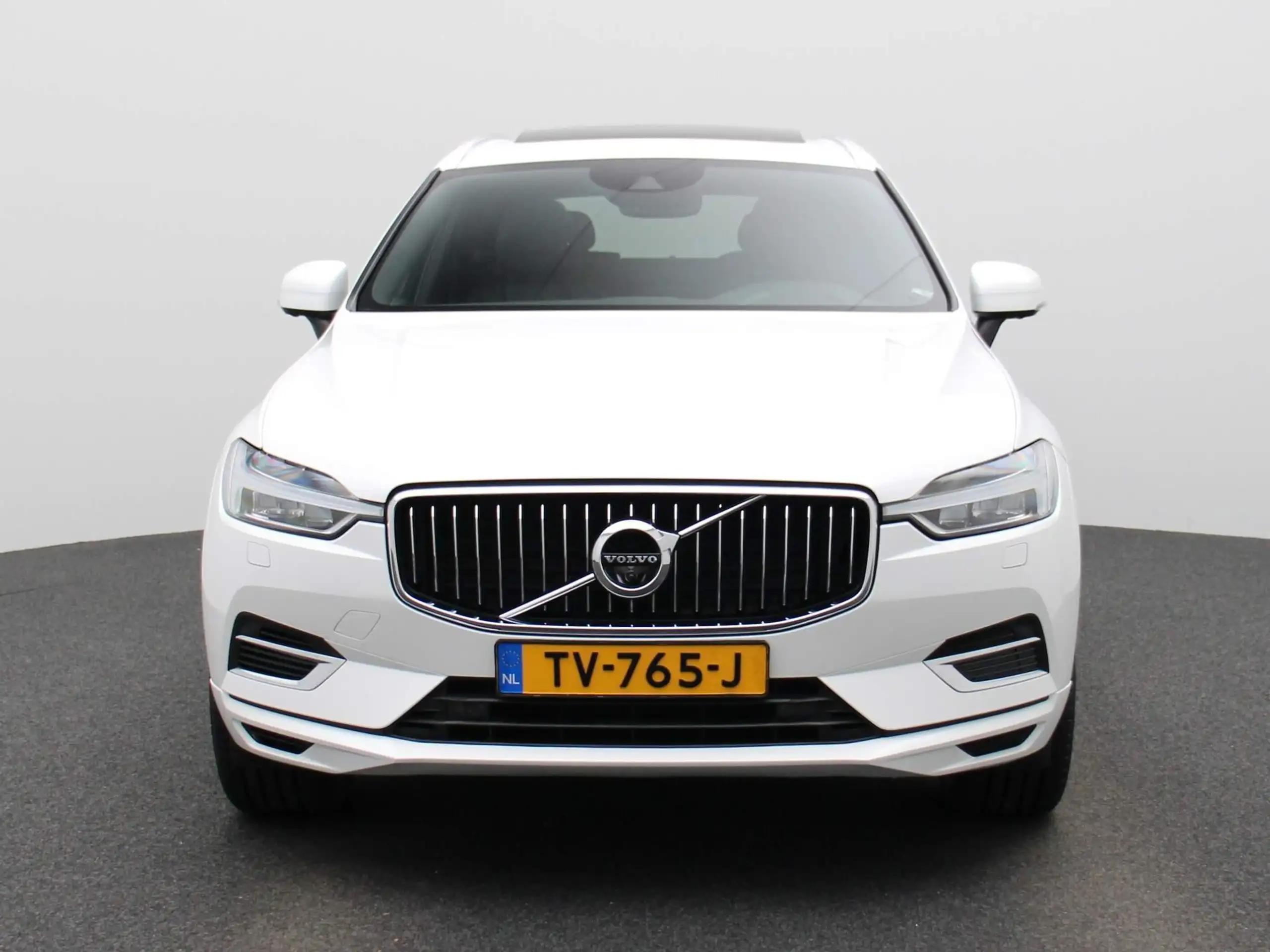 Volvo - XC60