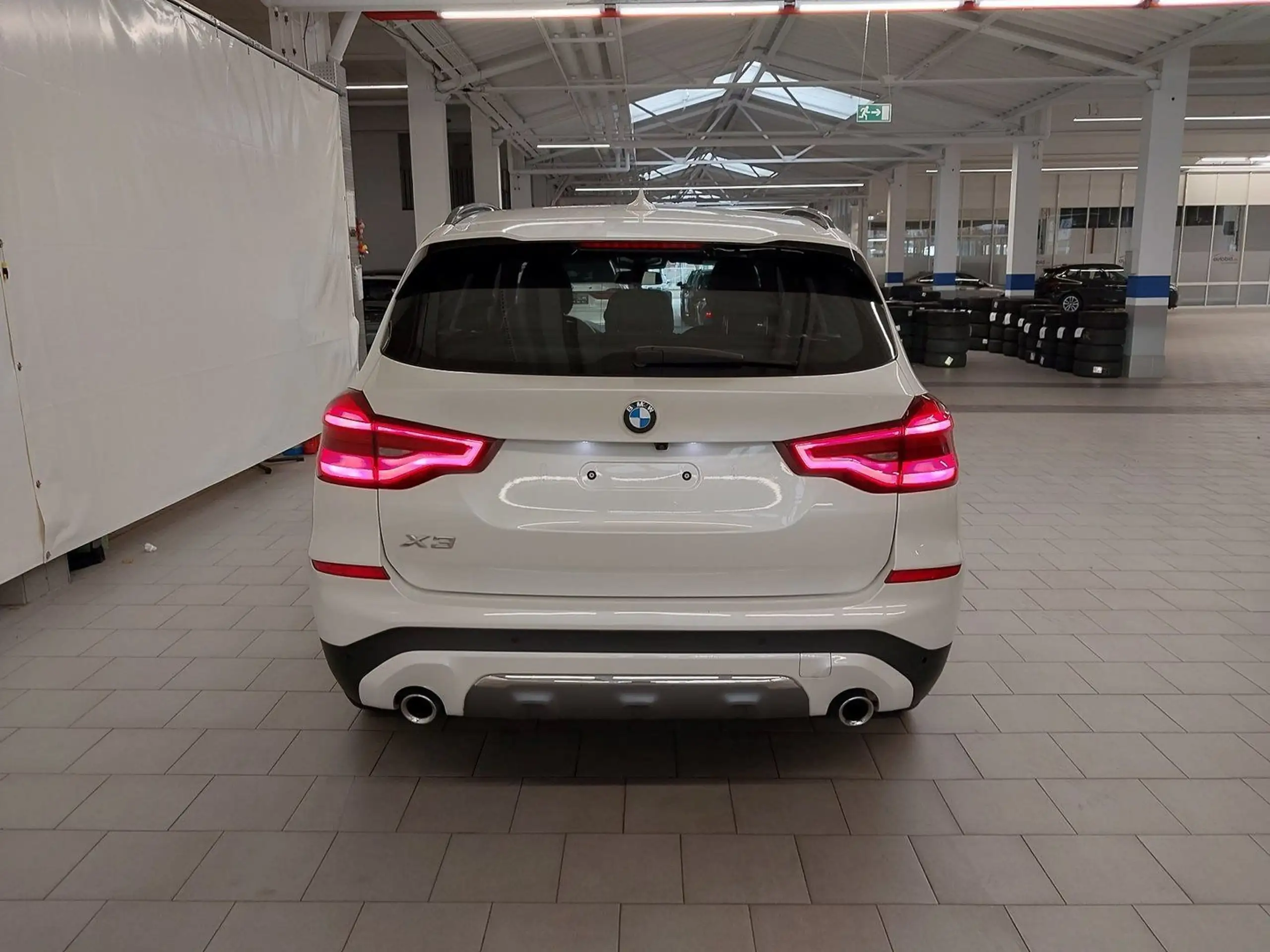 BMW - X3