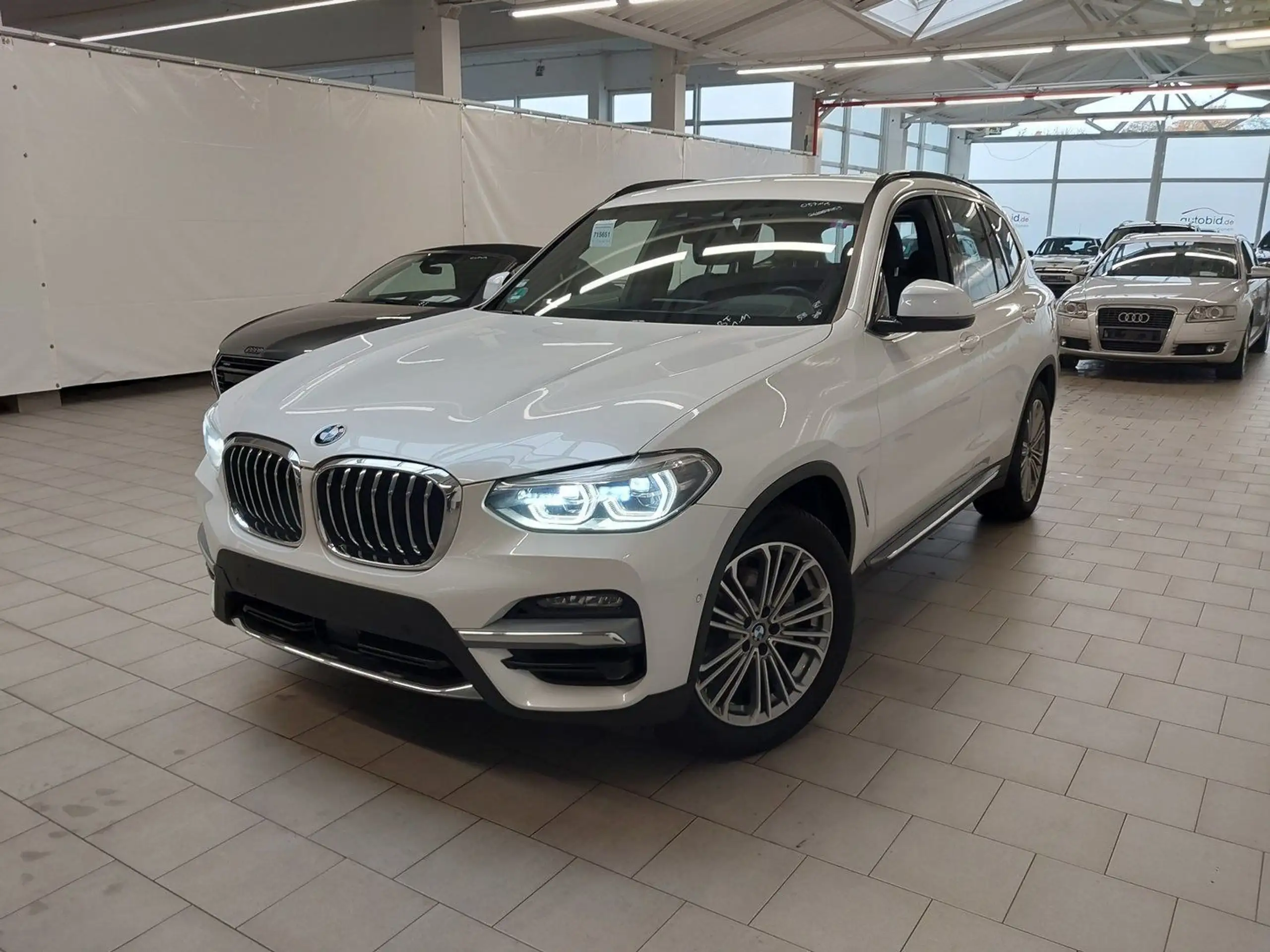 BMW - X3