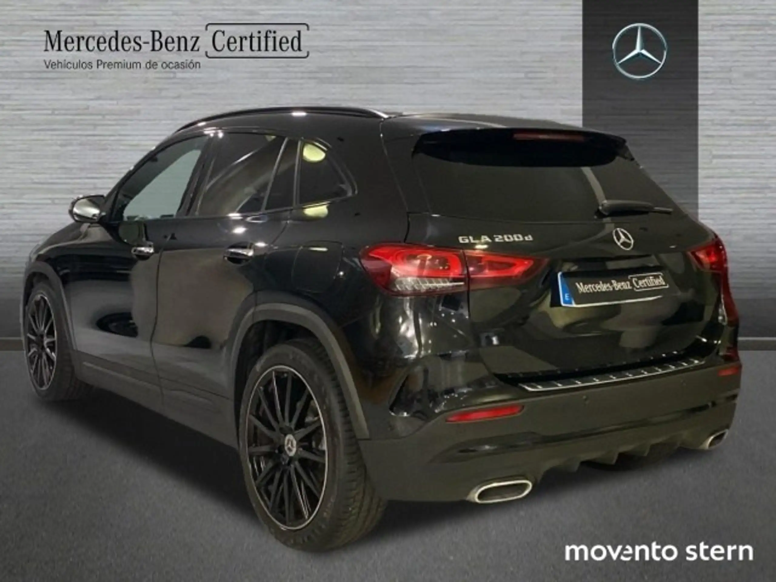 Mercedes-Benz - GLA 200