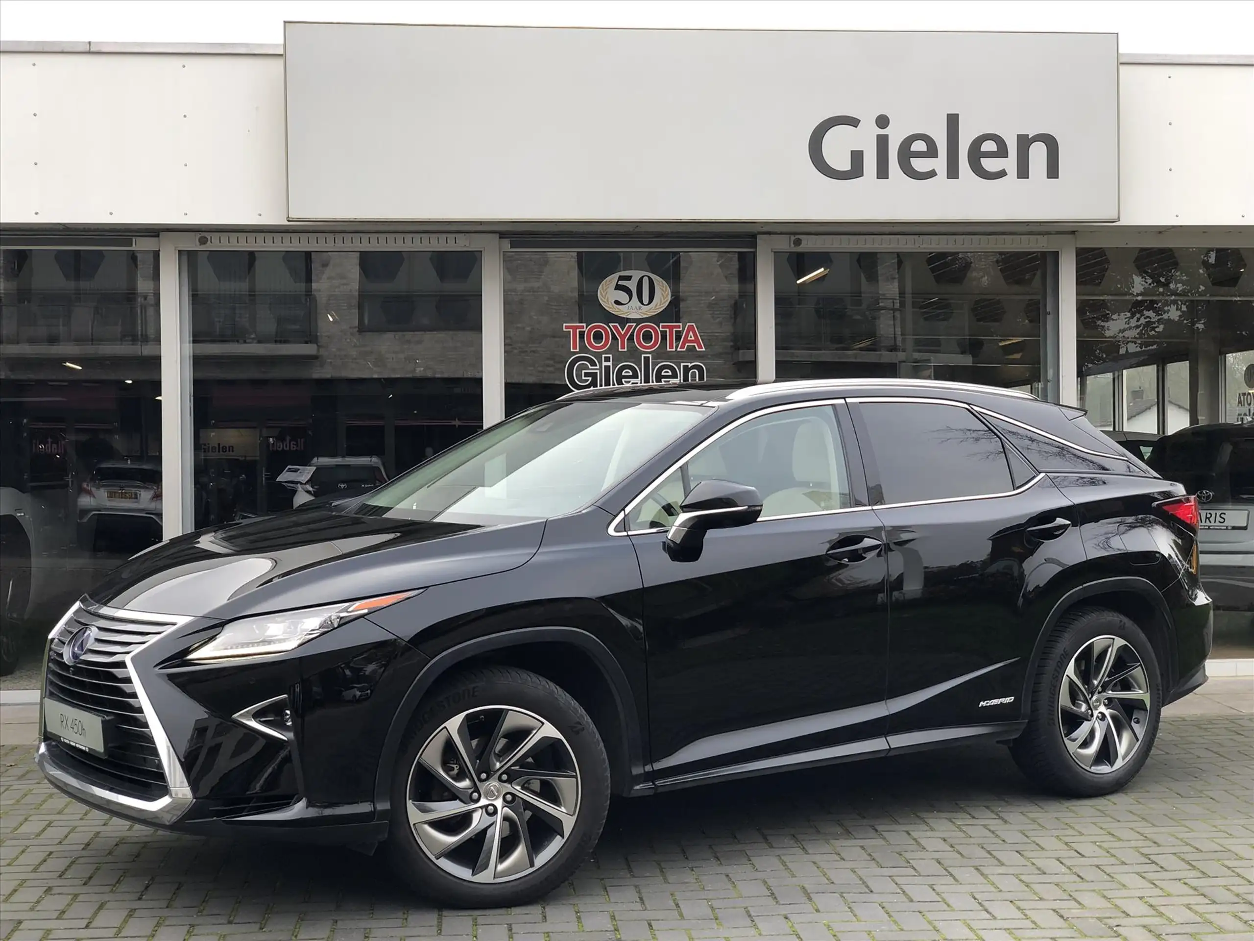 Lexus - RX 450h