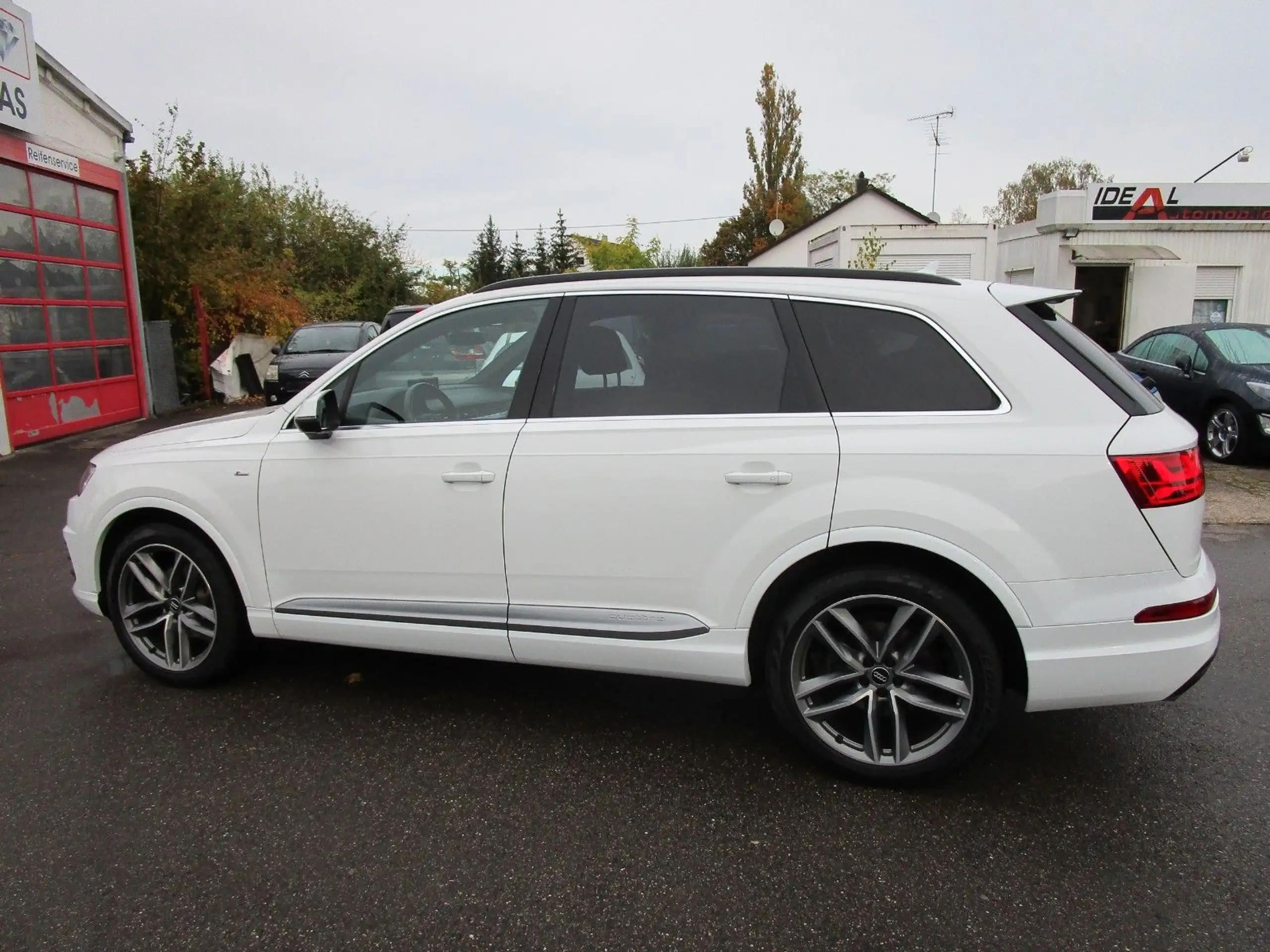 Audi - Q7