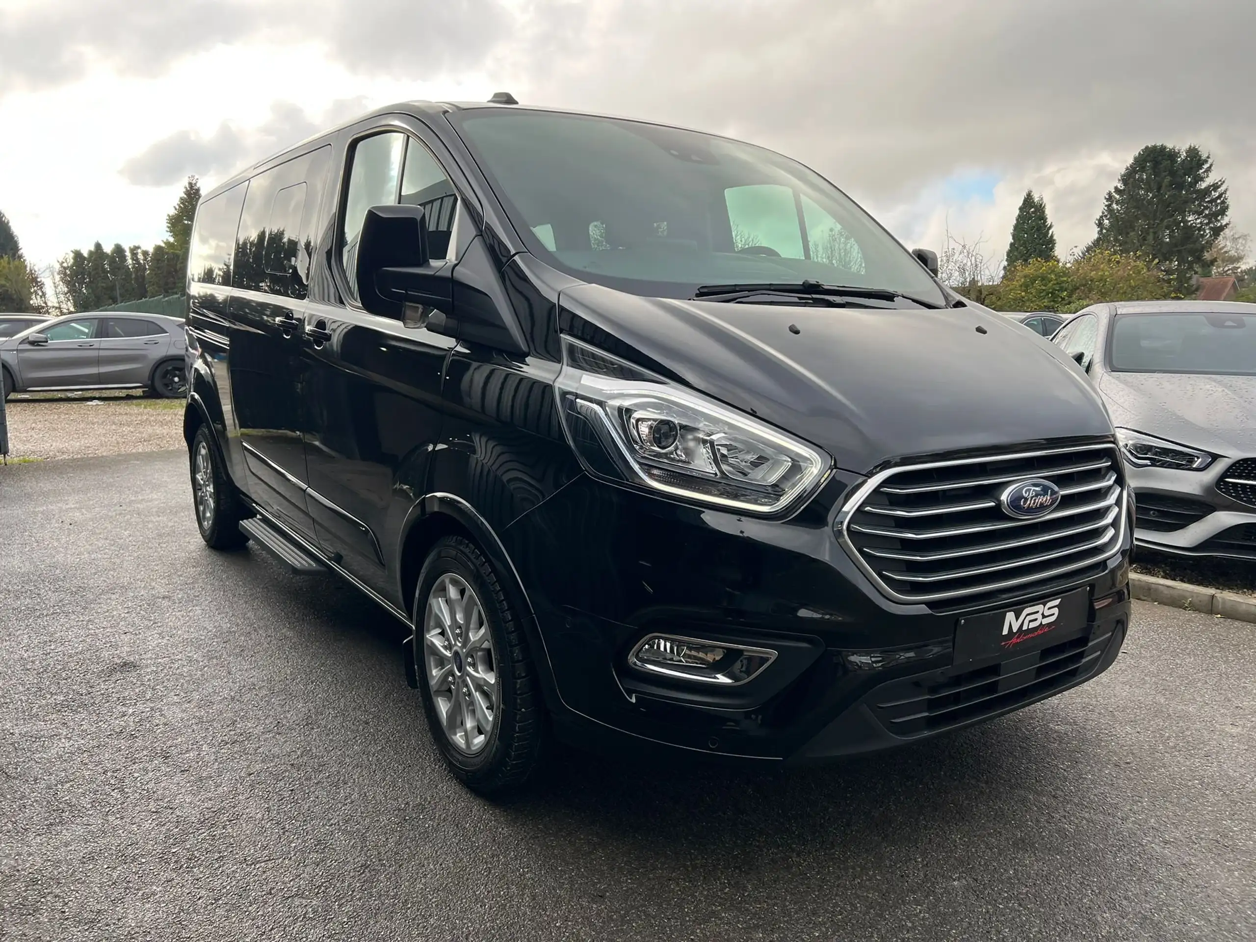 Ford - Tourneo Custom