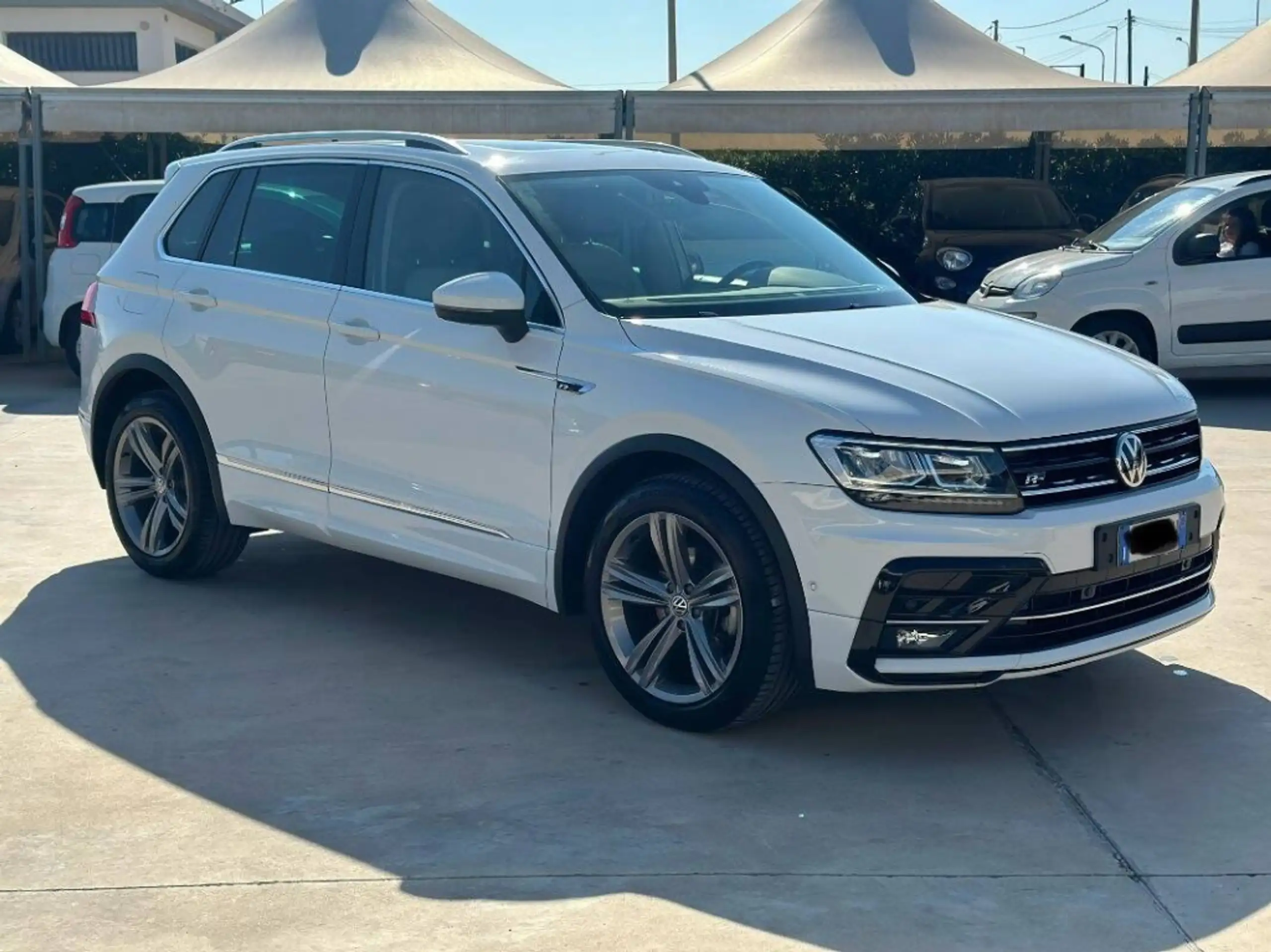 Volkswagen - Tiguan