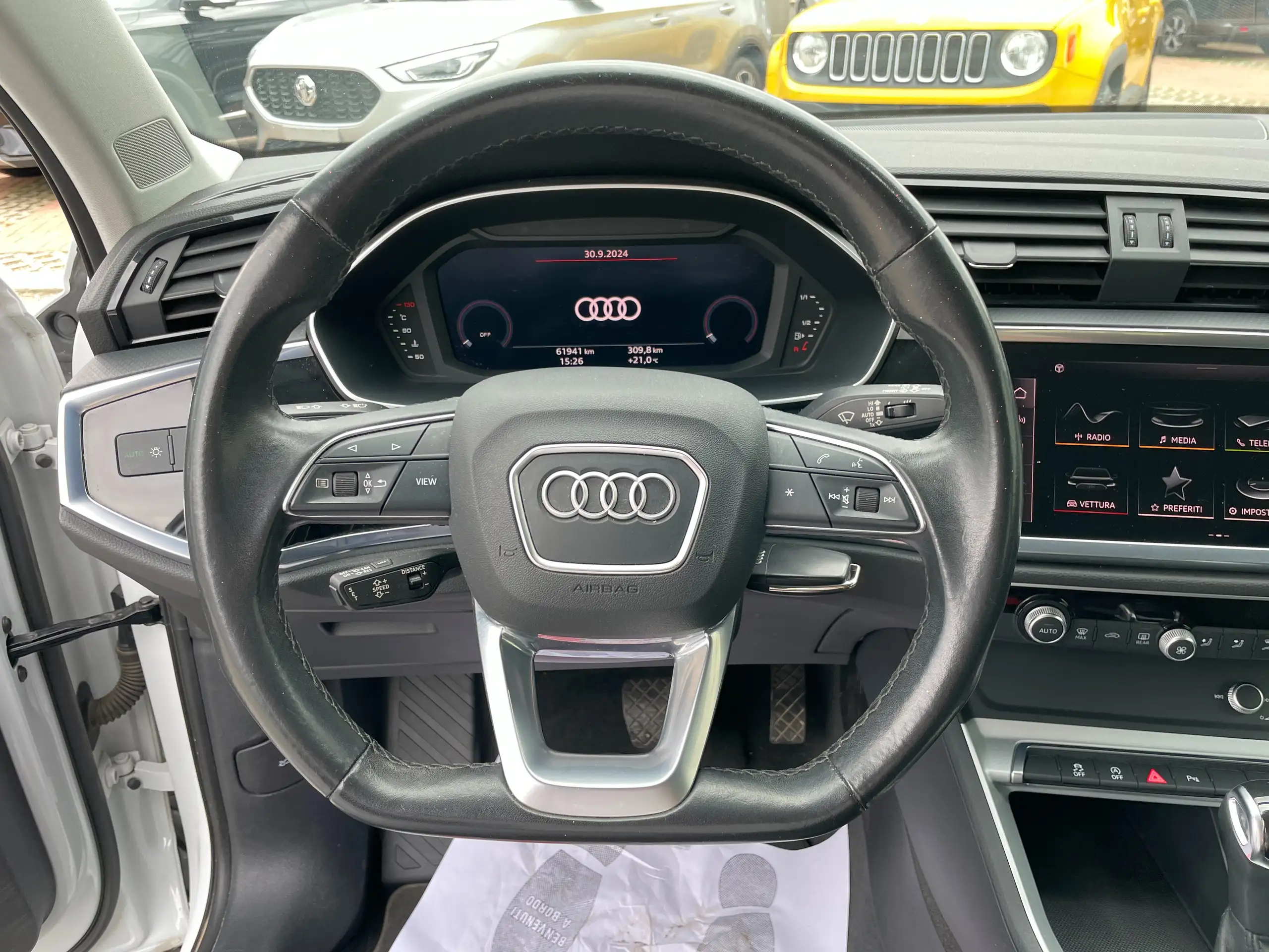 Audi - Q3