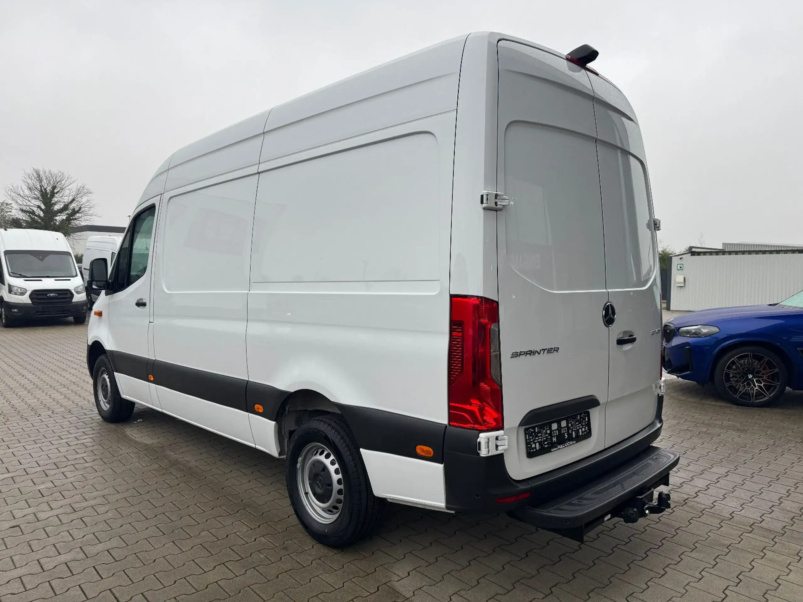 Mercedes-Benz - Sprinter