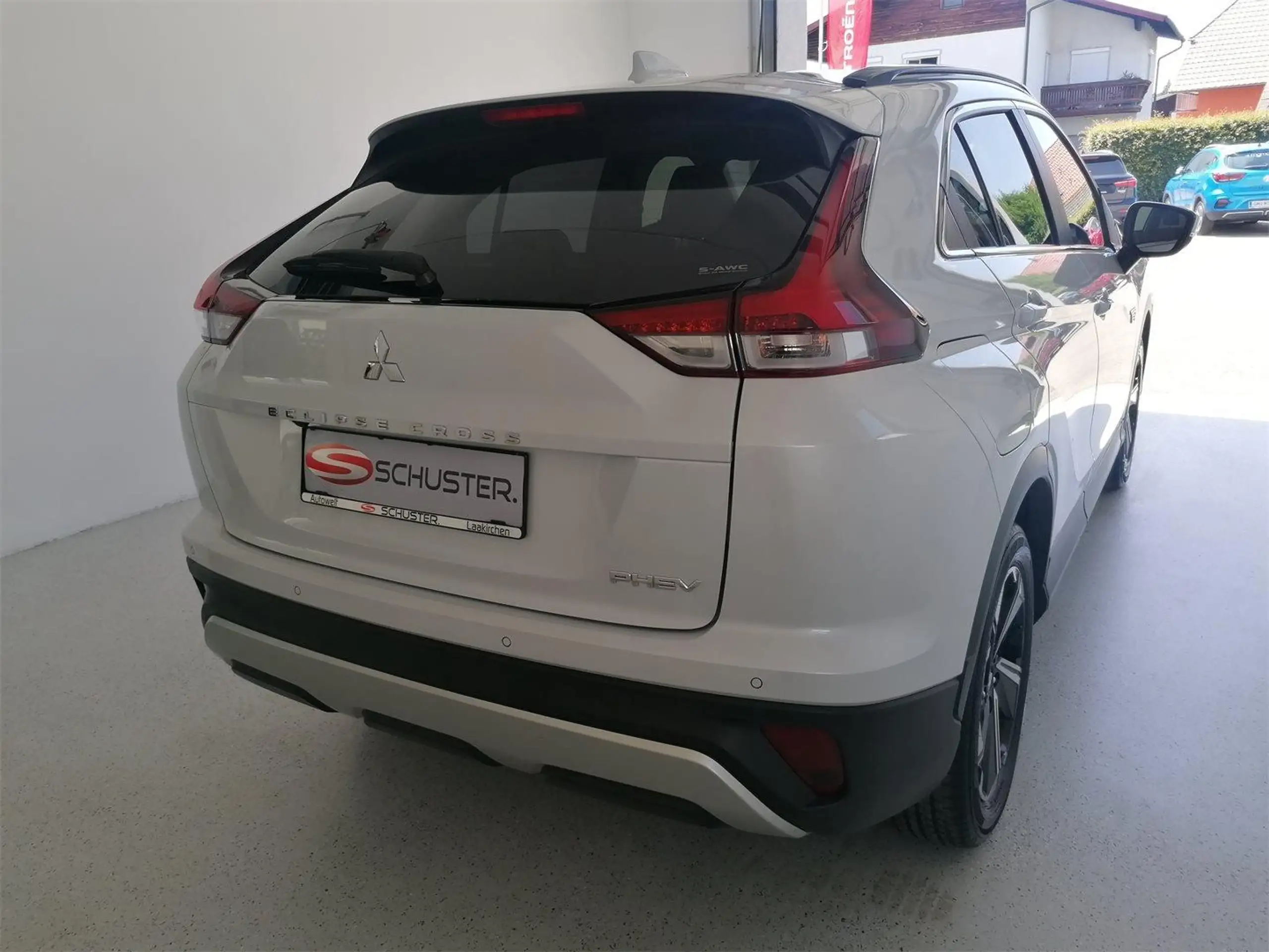 Mitsubishi - Eclipse Cross