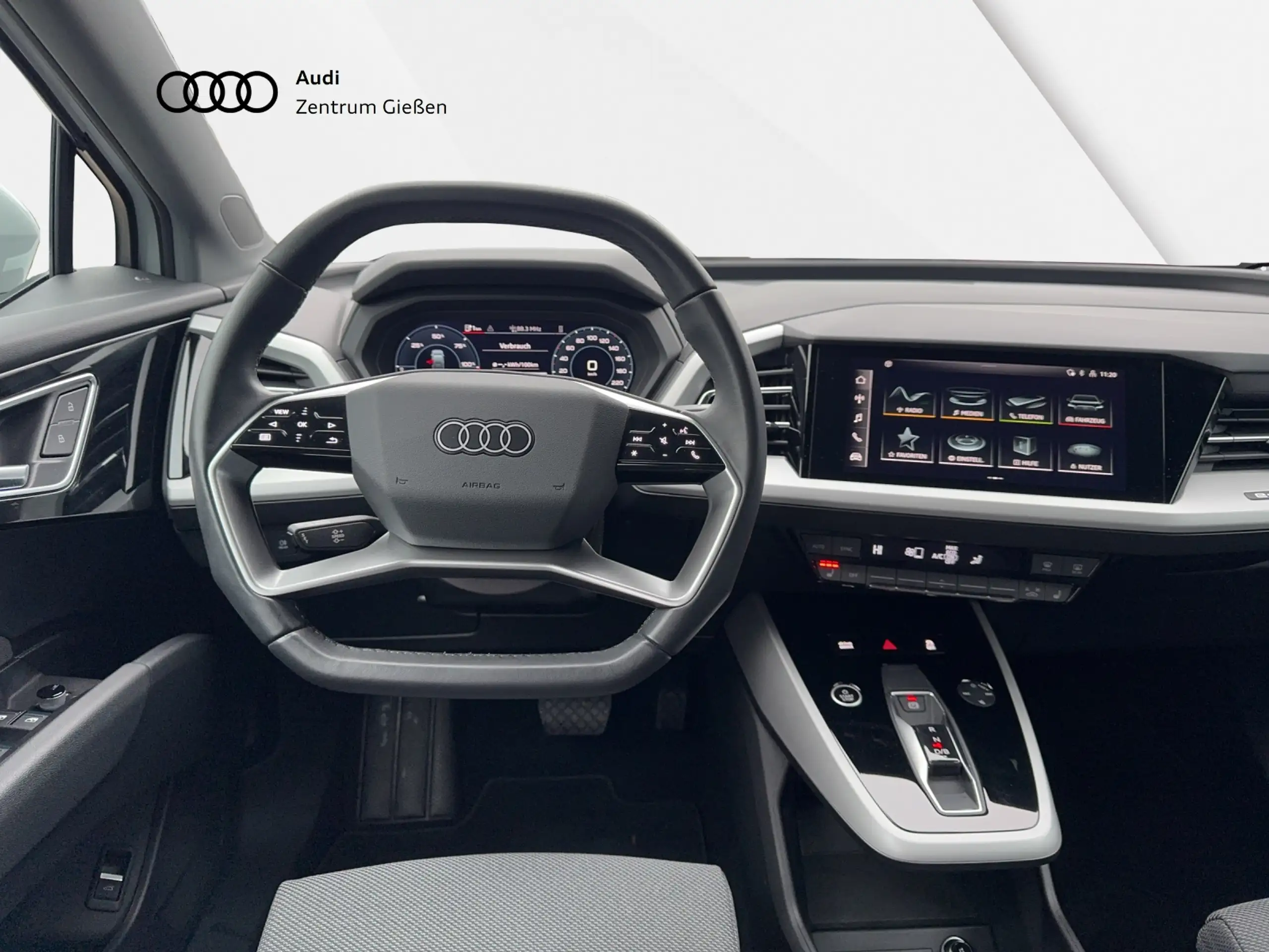 Audi - Q4 e-tron