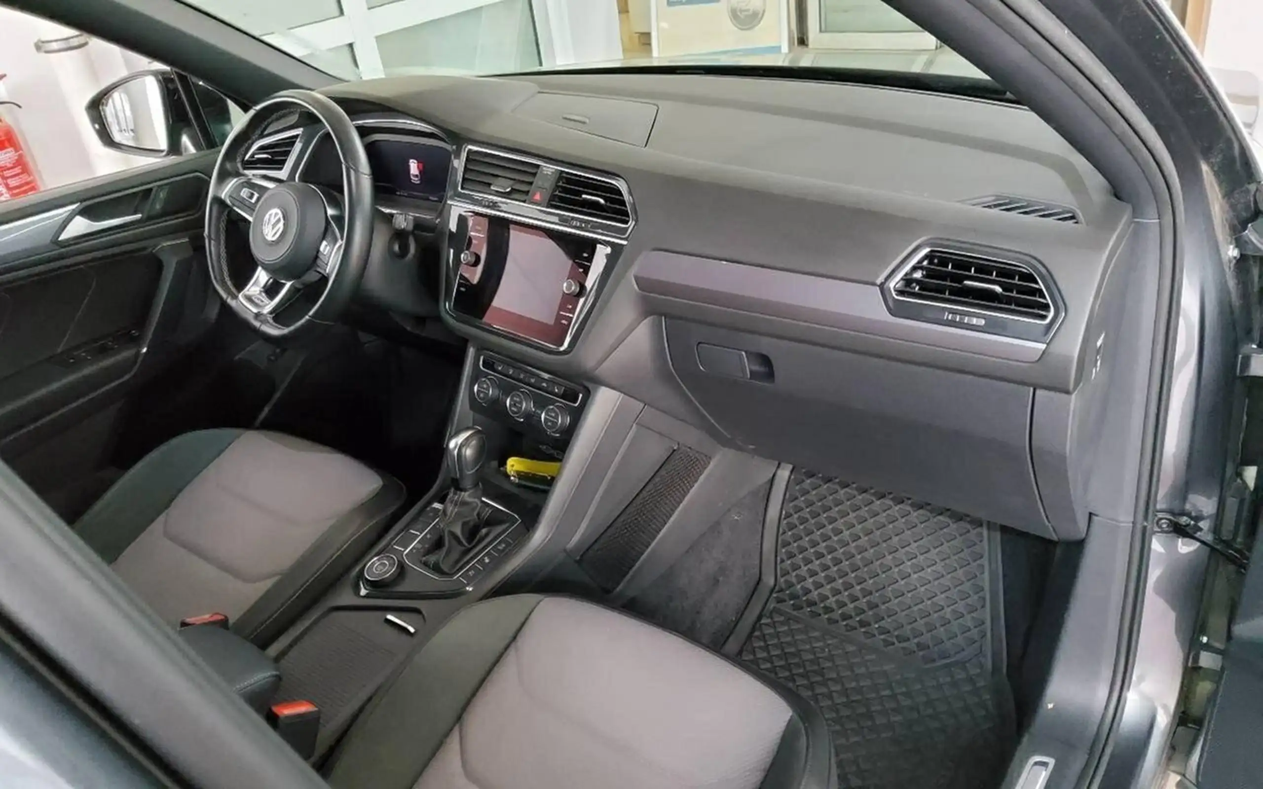 Volkswagen - Tiguan Allspace