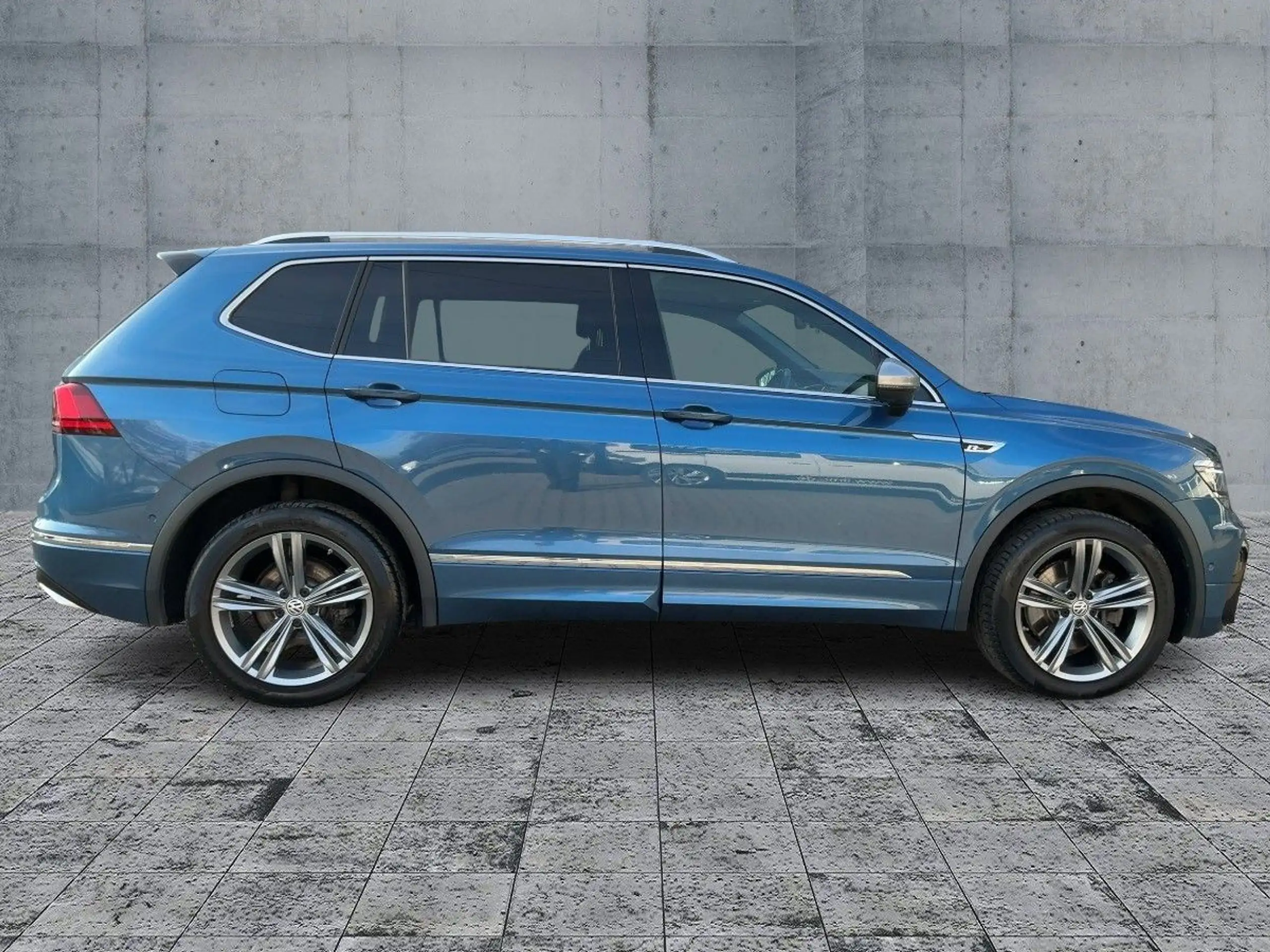 Volkswagen - Tiguan Allspace