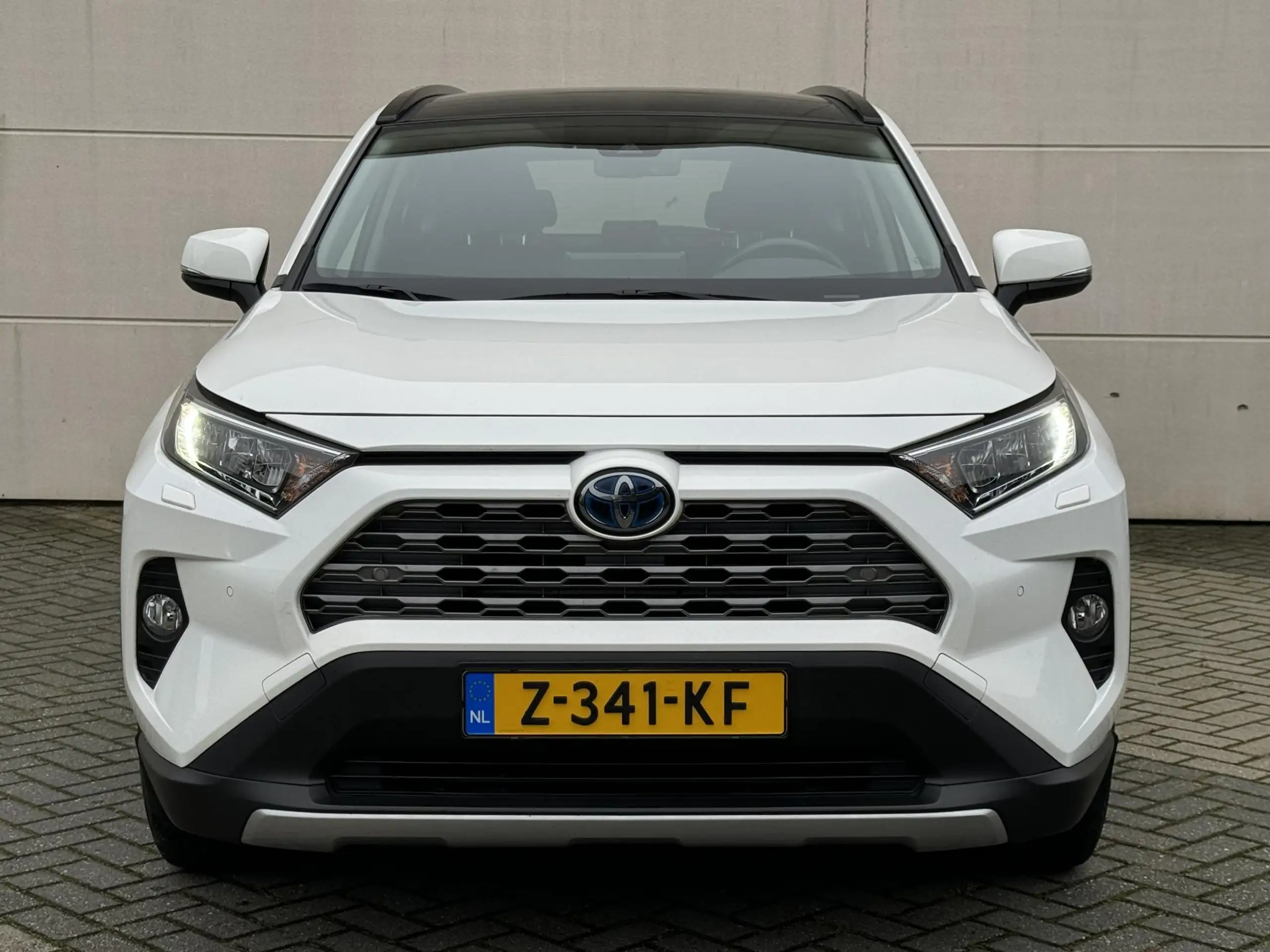 Toyota - RAV 4