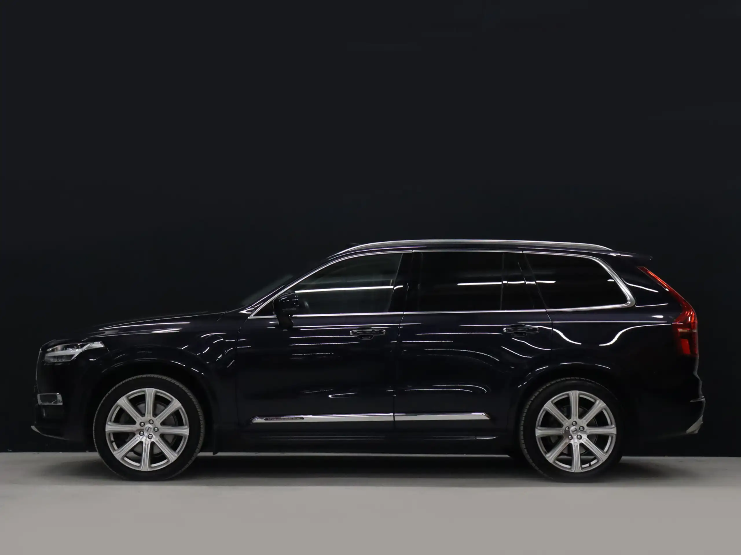 Volvo - XC90