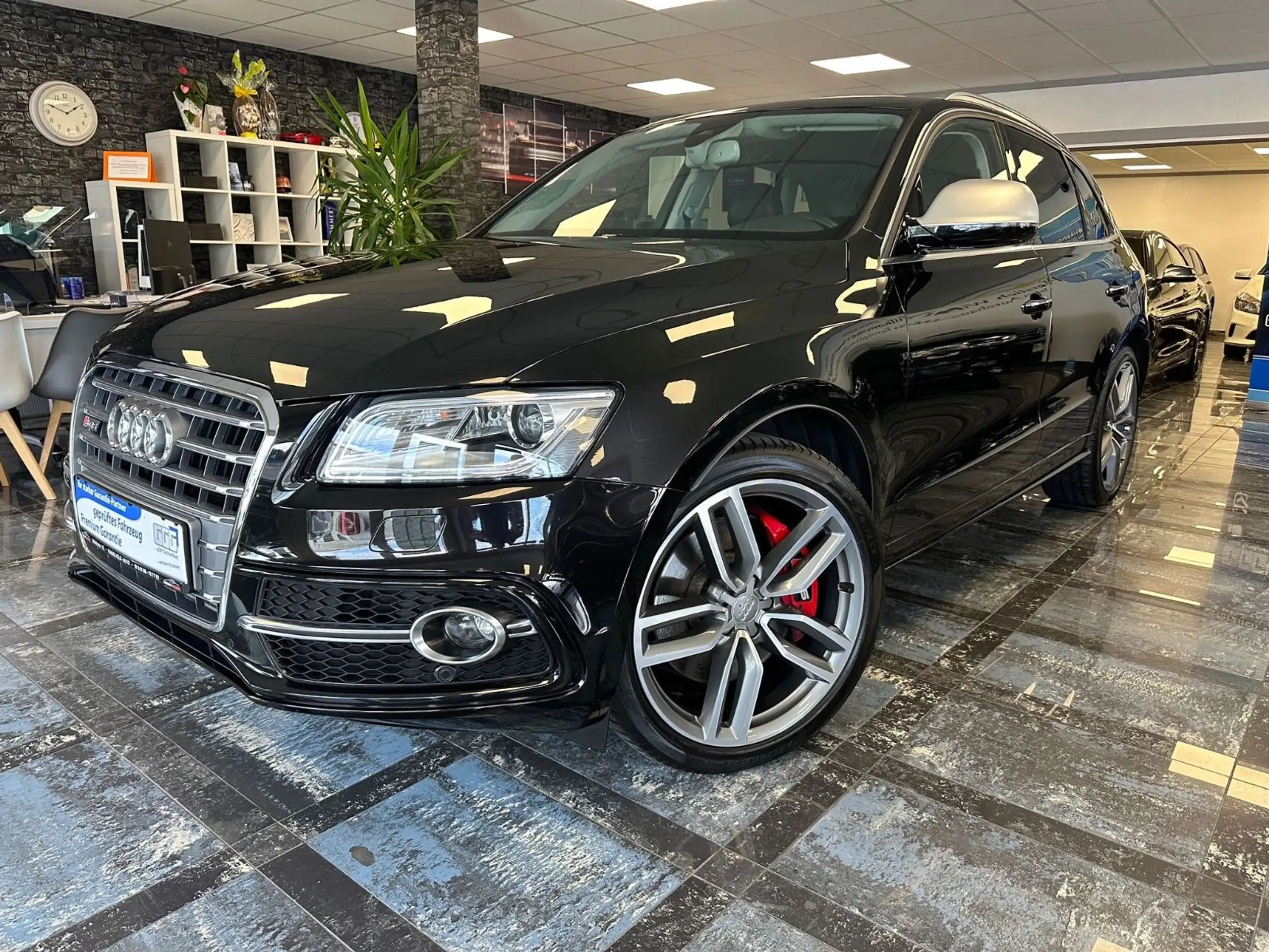 Audi - SQ5