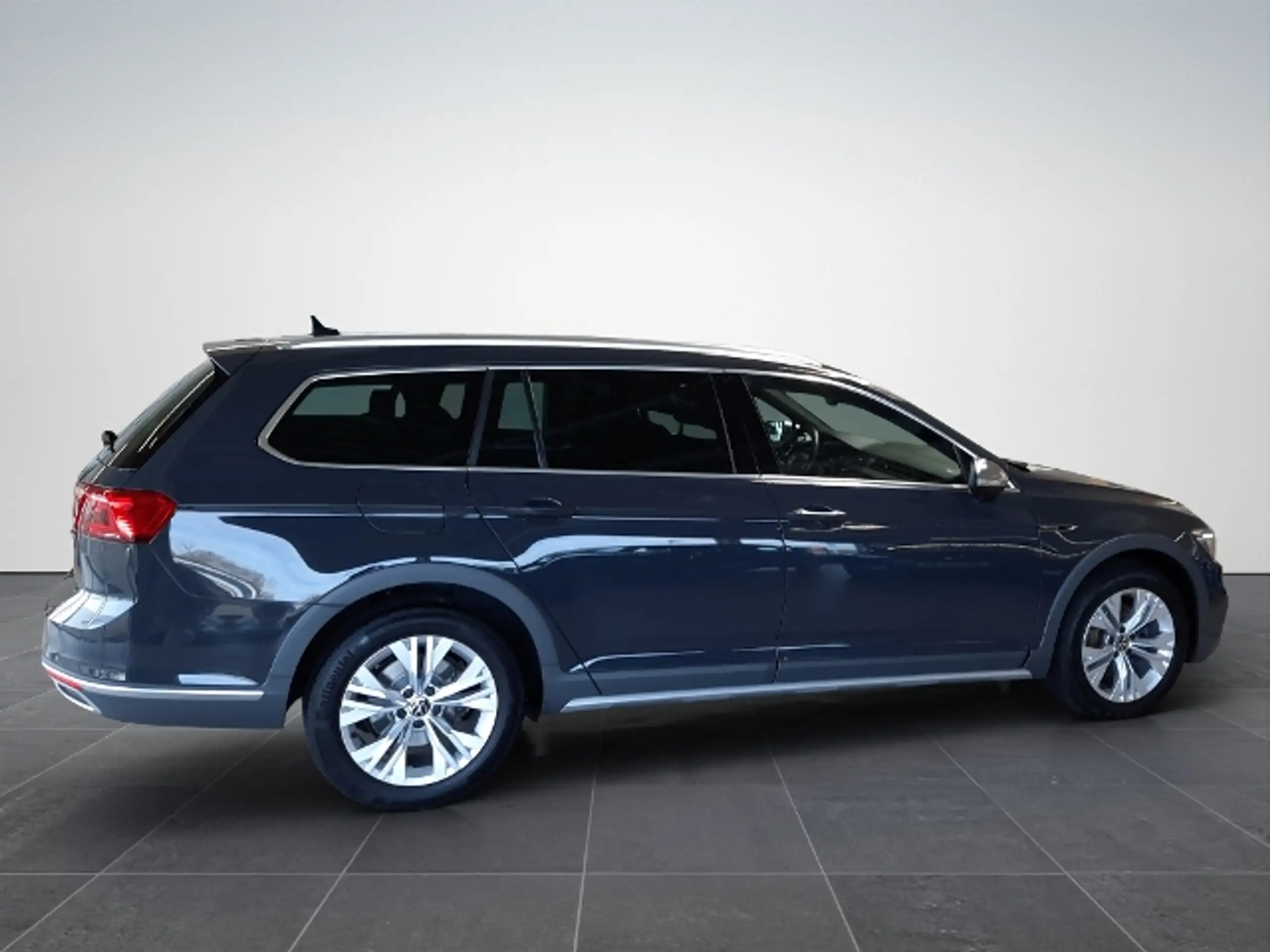 Volkswagen - Passat Alltrack