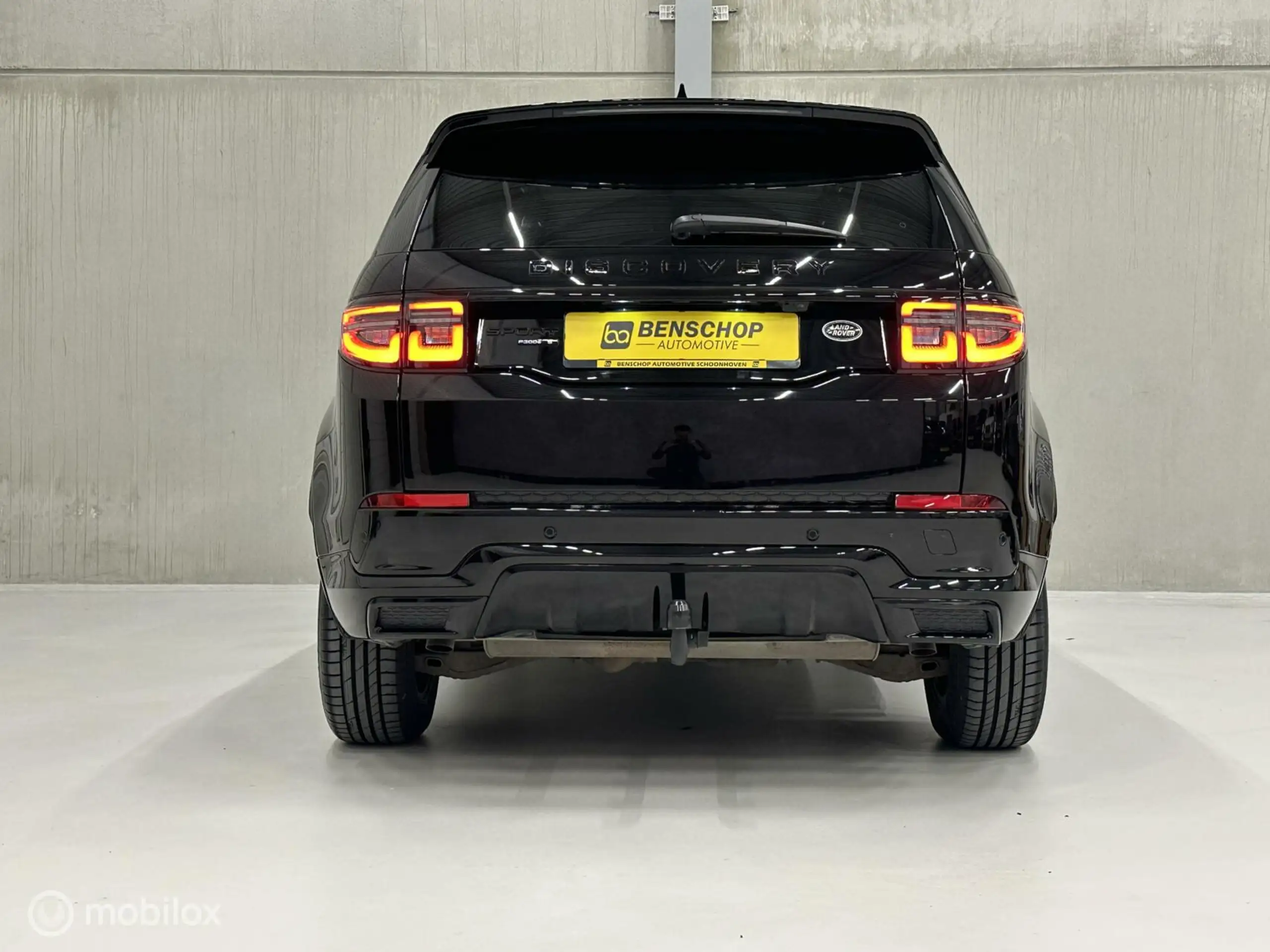 Land Rover - Discovery Sport