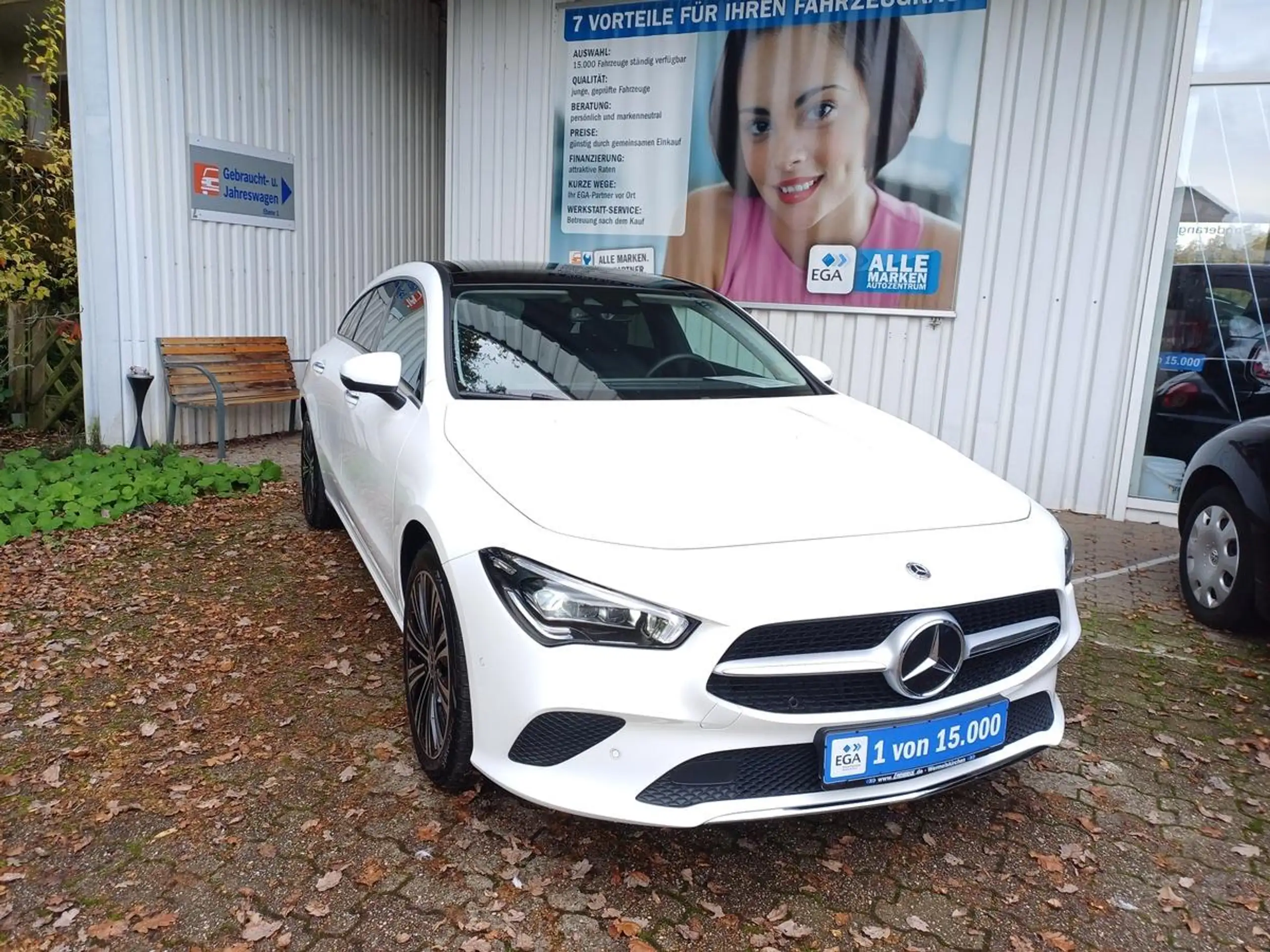 Mercedes-Benz - CLA 180