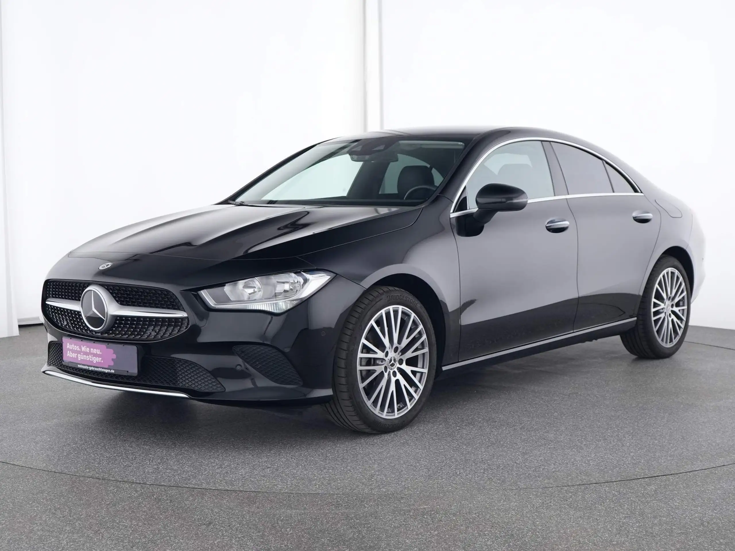 Mercedes-Benz - CLA 200