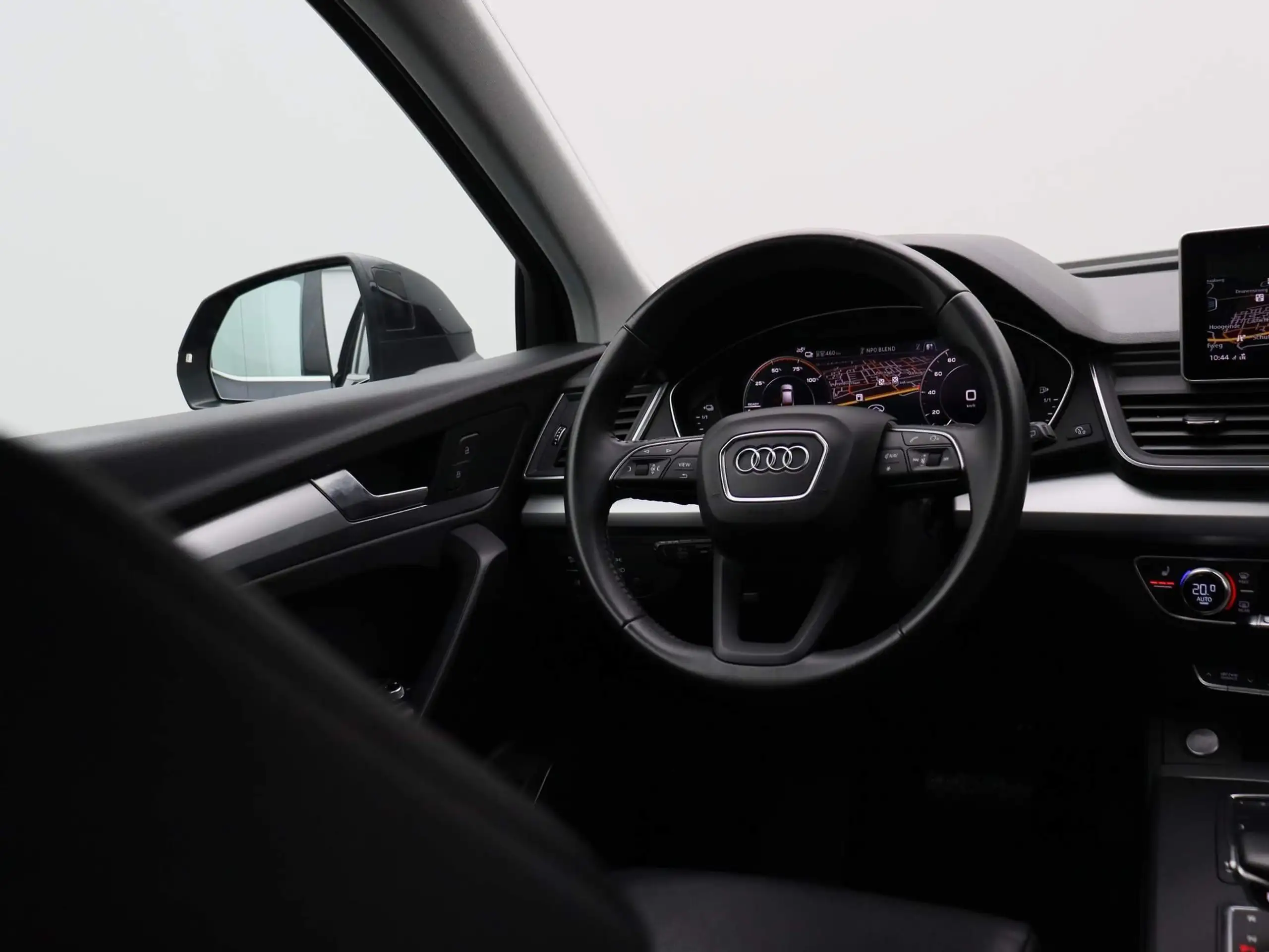 Audi - Q5