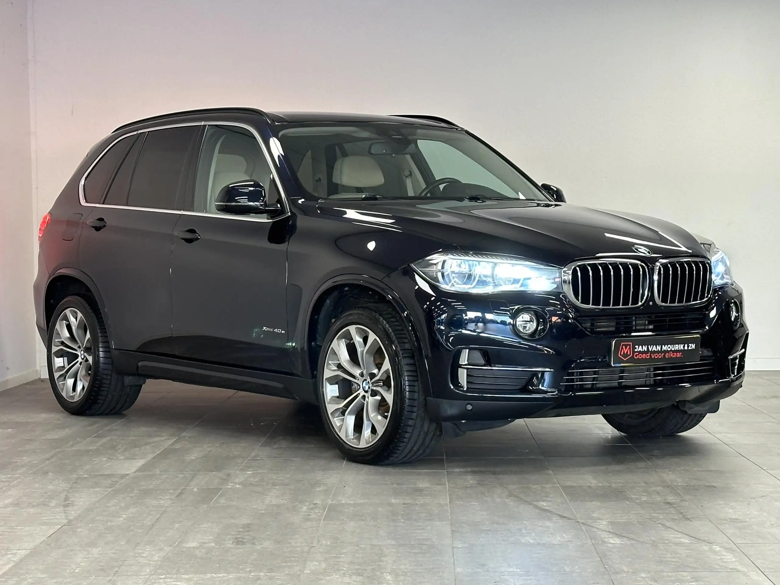 BMW - X5