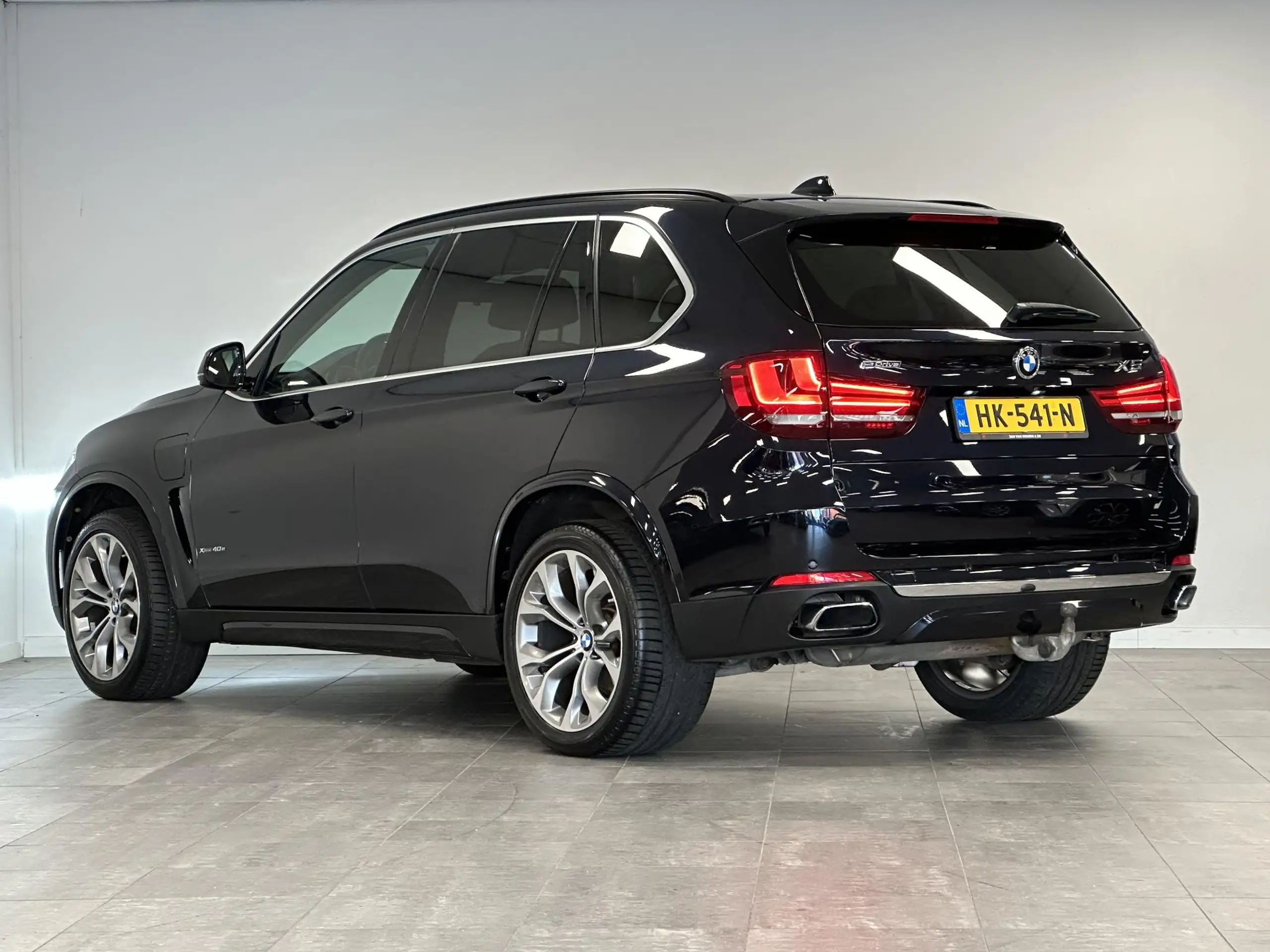 BMW - X5