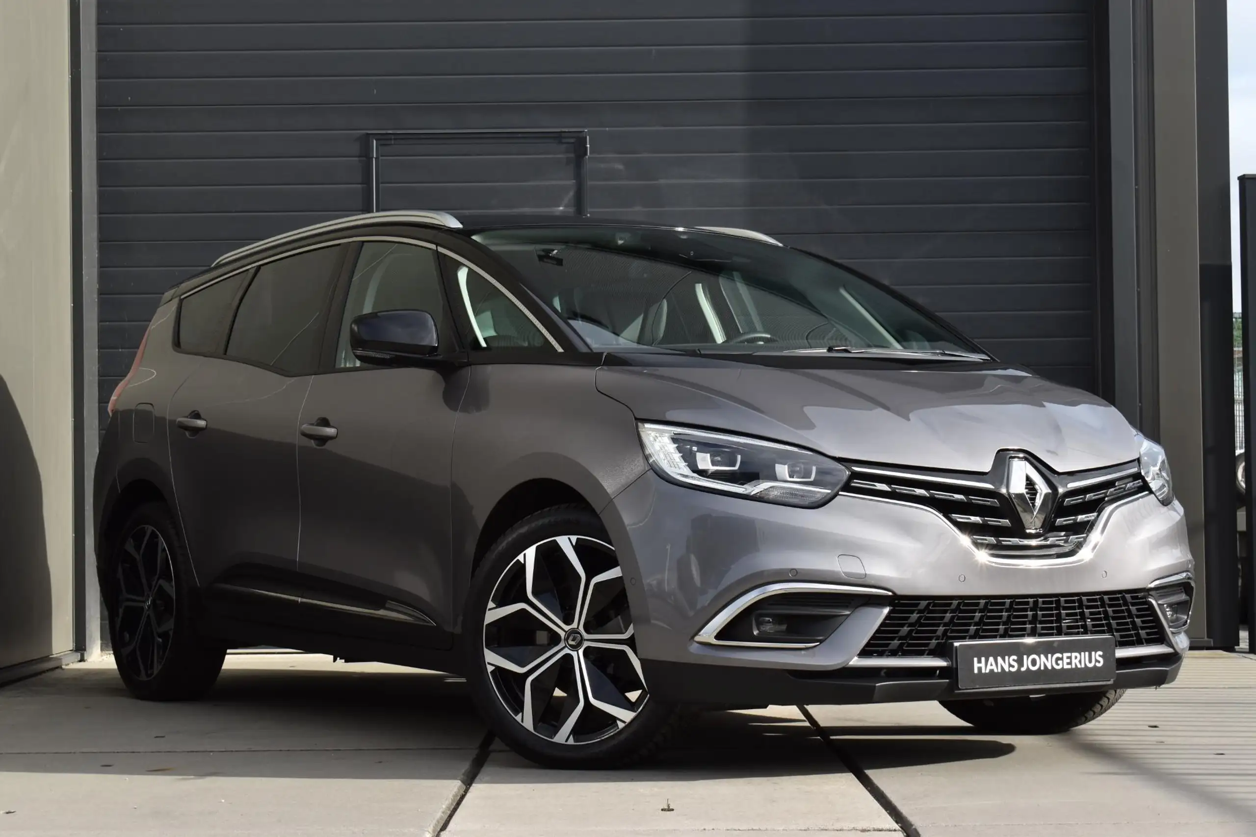 Renault - Grand Scenic