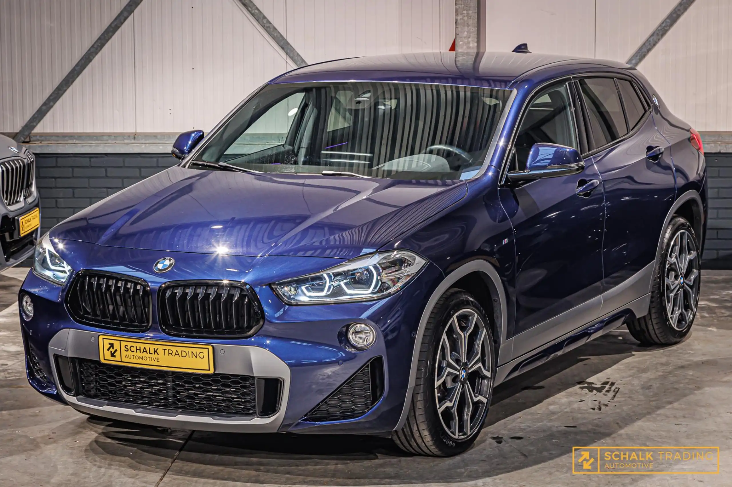 BMW - X2