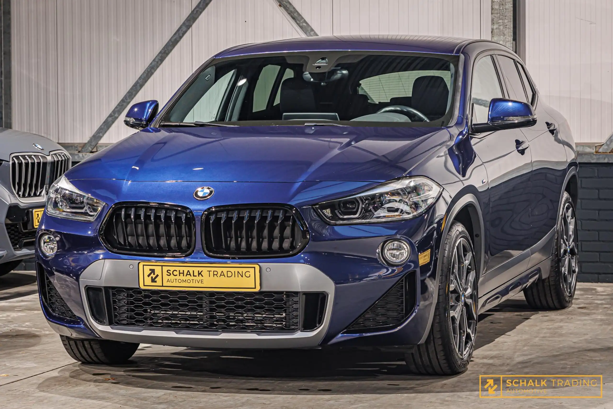 BMW - X2