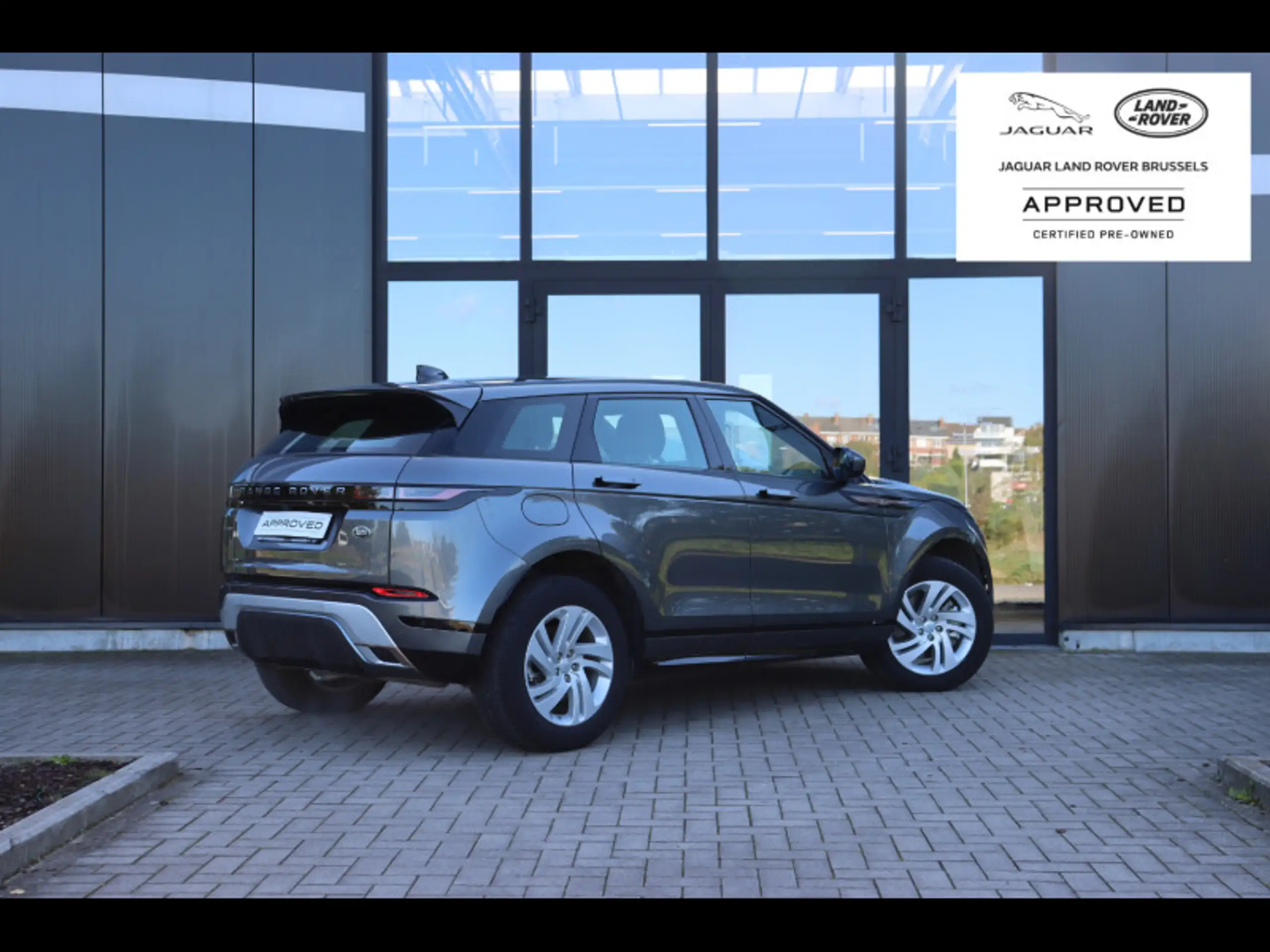 Land Rover - Range Rover Evoque