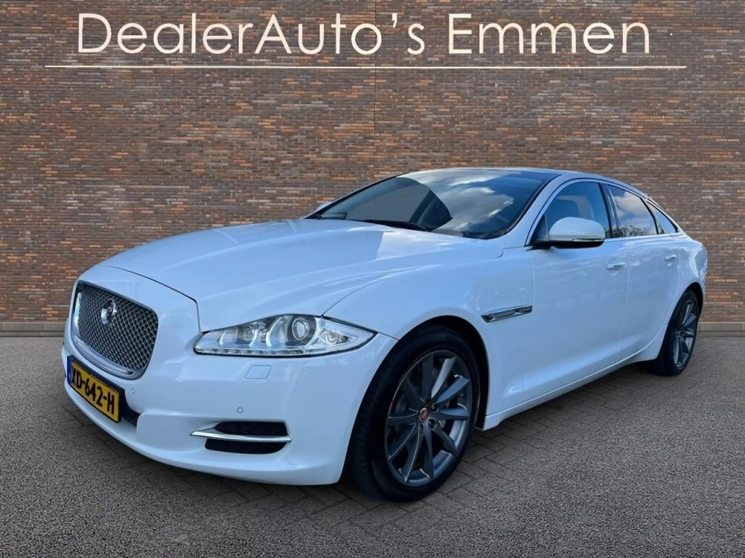 Jaguar - XJ