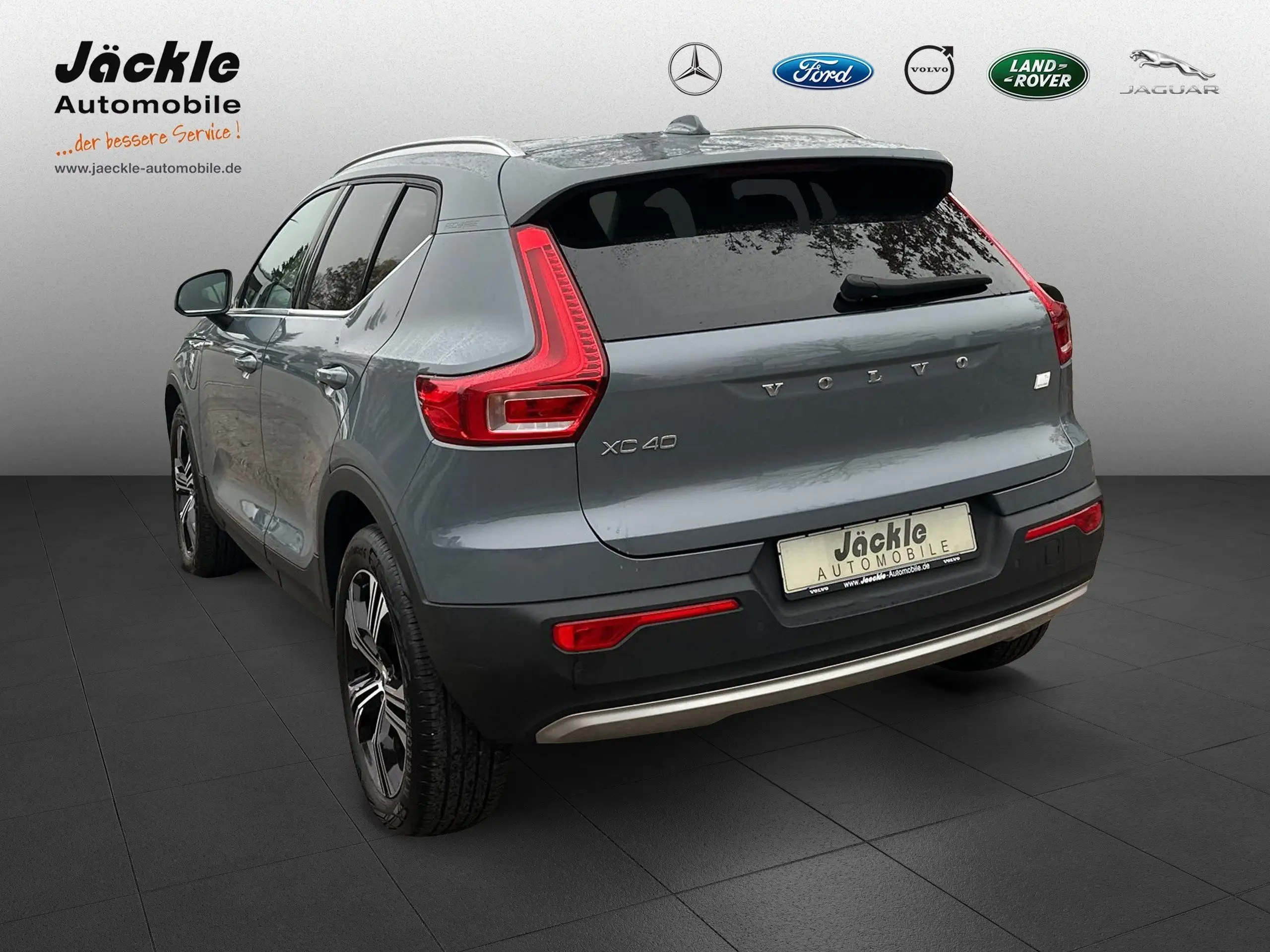 Volvo - XC40