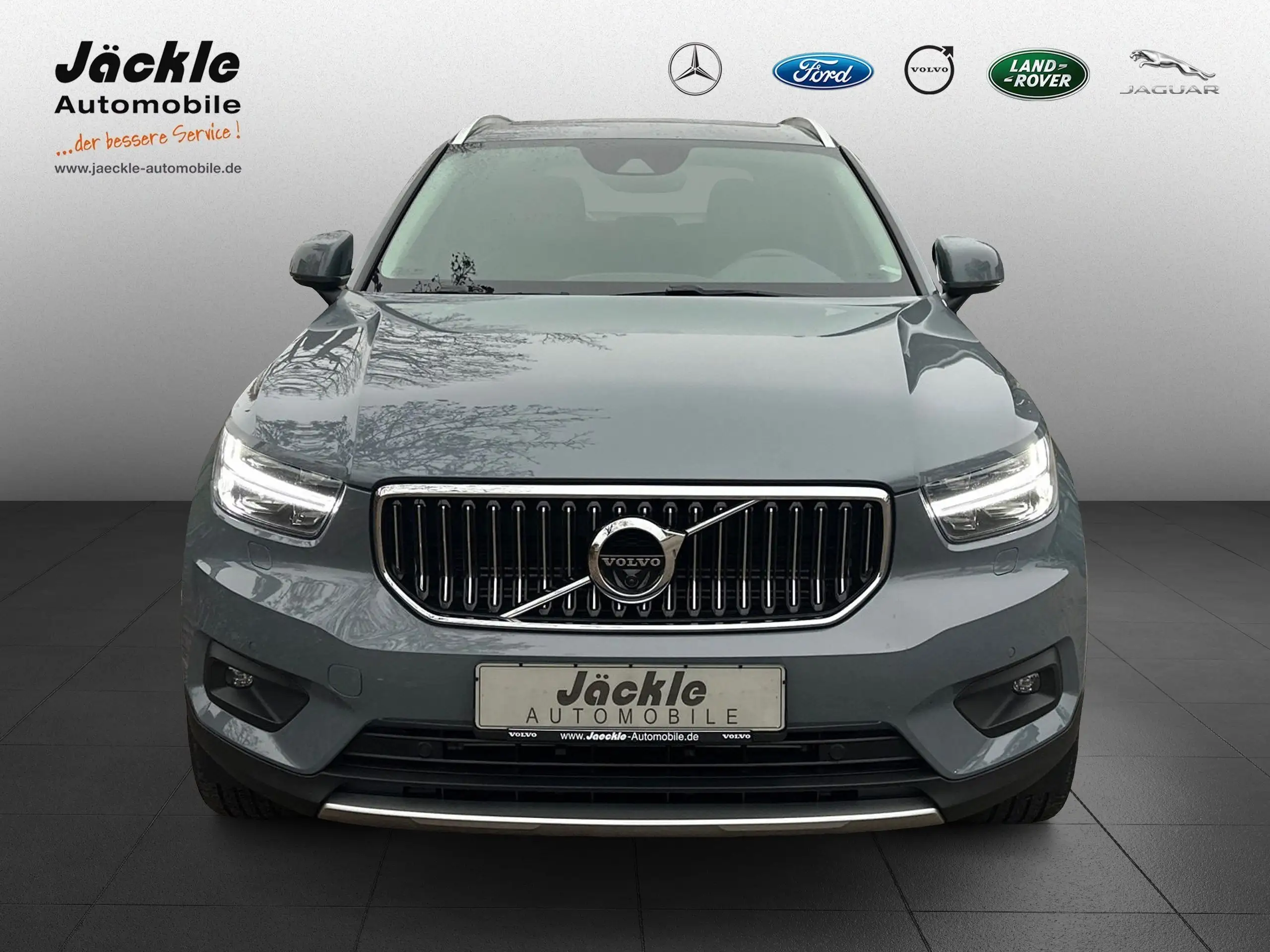 Volvo - XC40