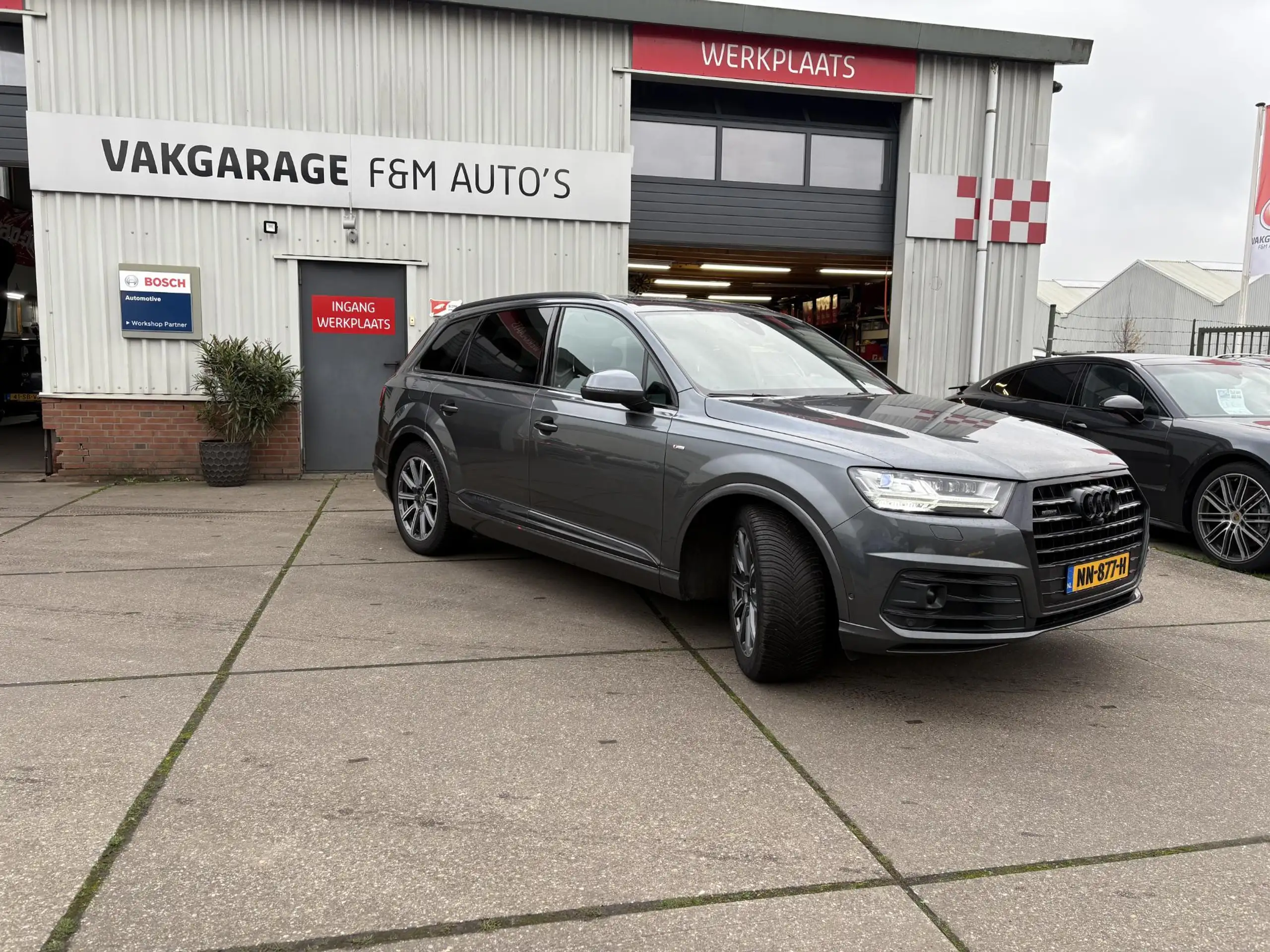 Audi - Q7