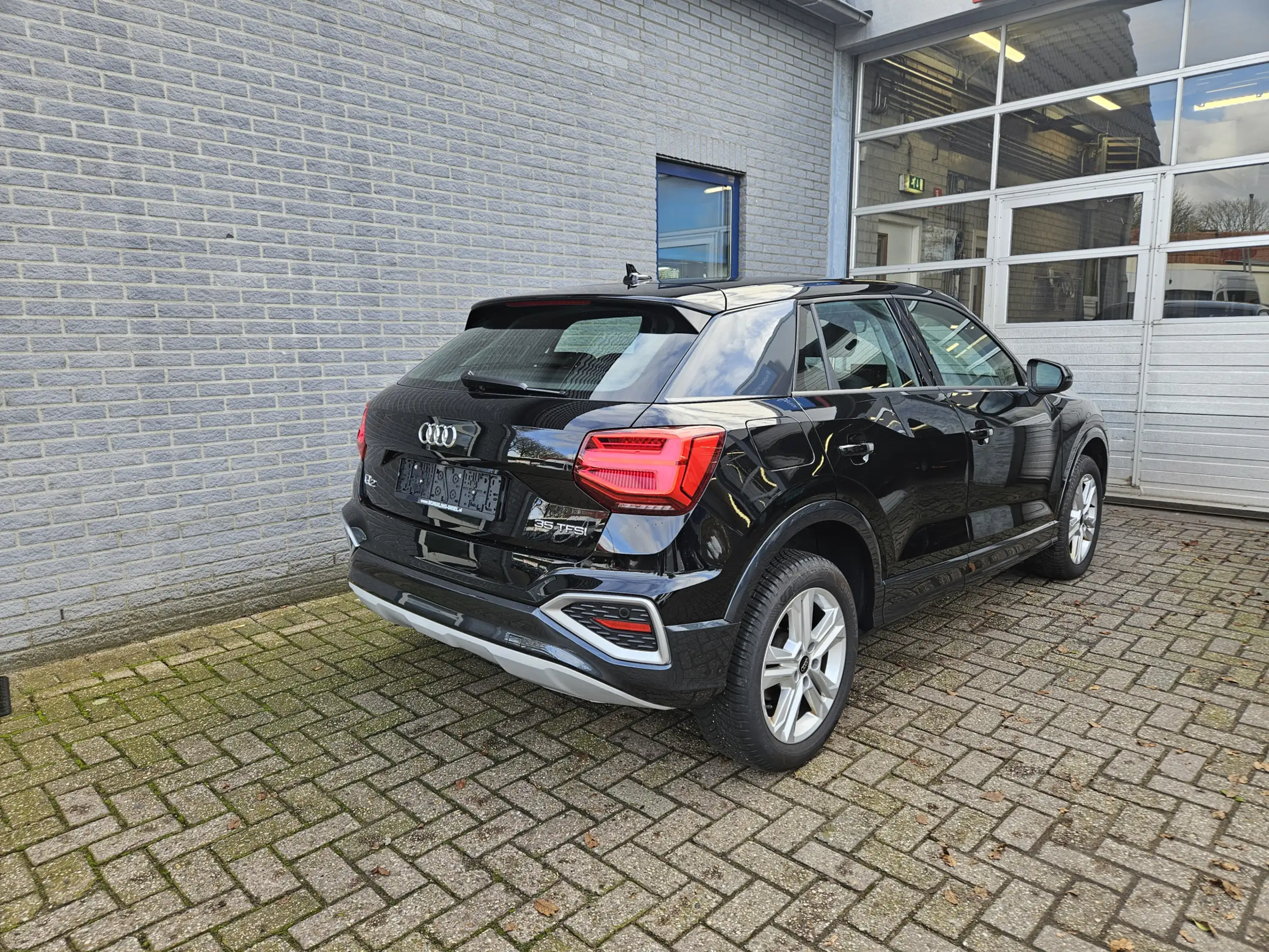 Audi - Q2