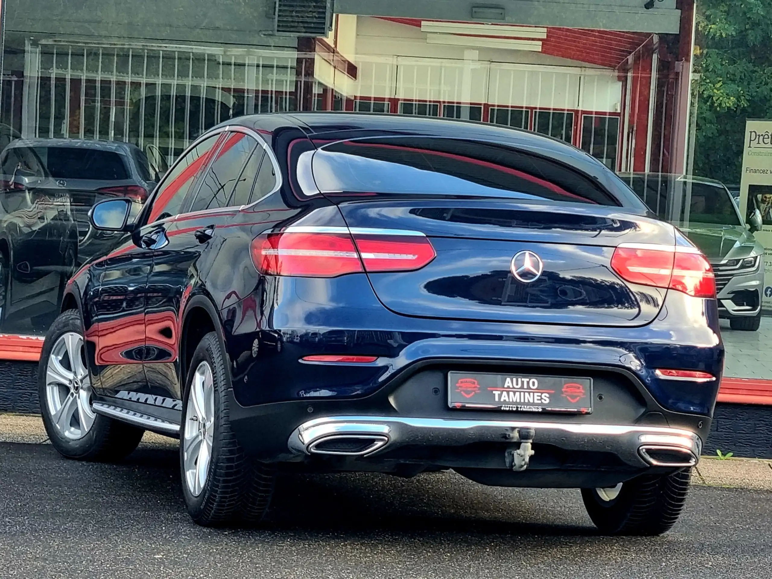 Mercedes-Benz - GLC 220