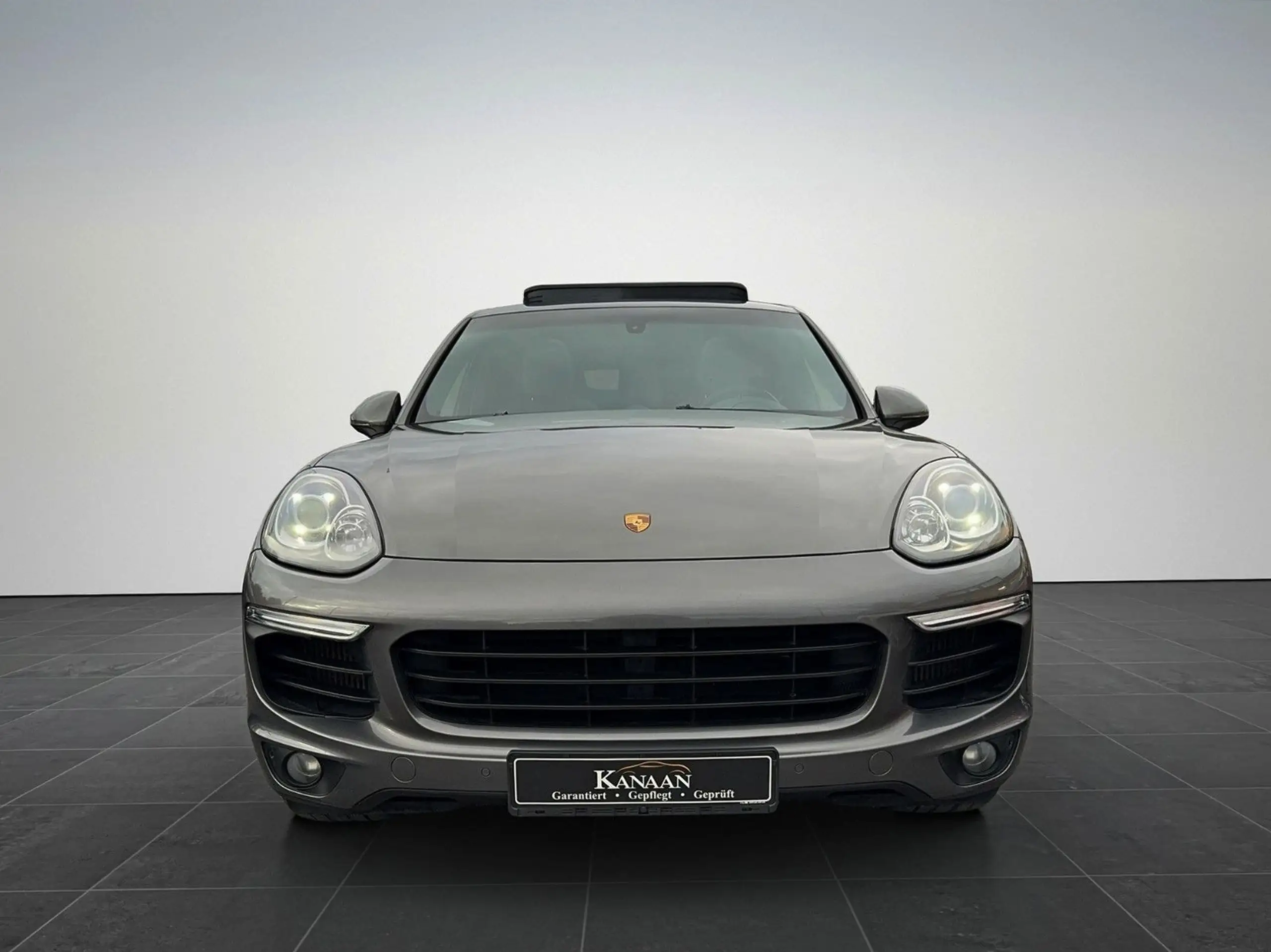 Porsche - Cayenne