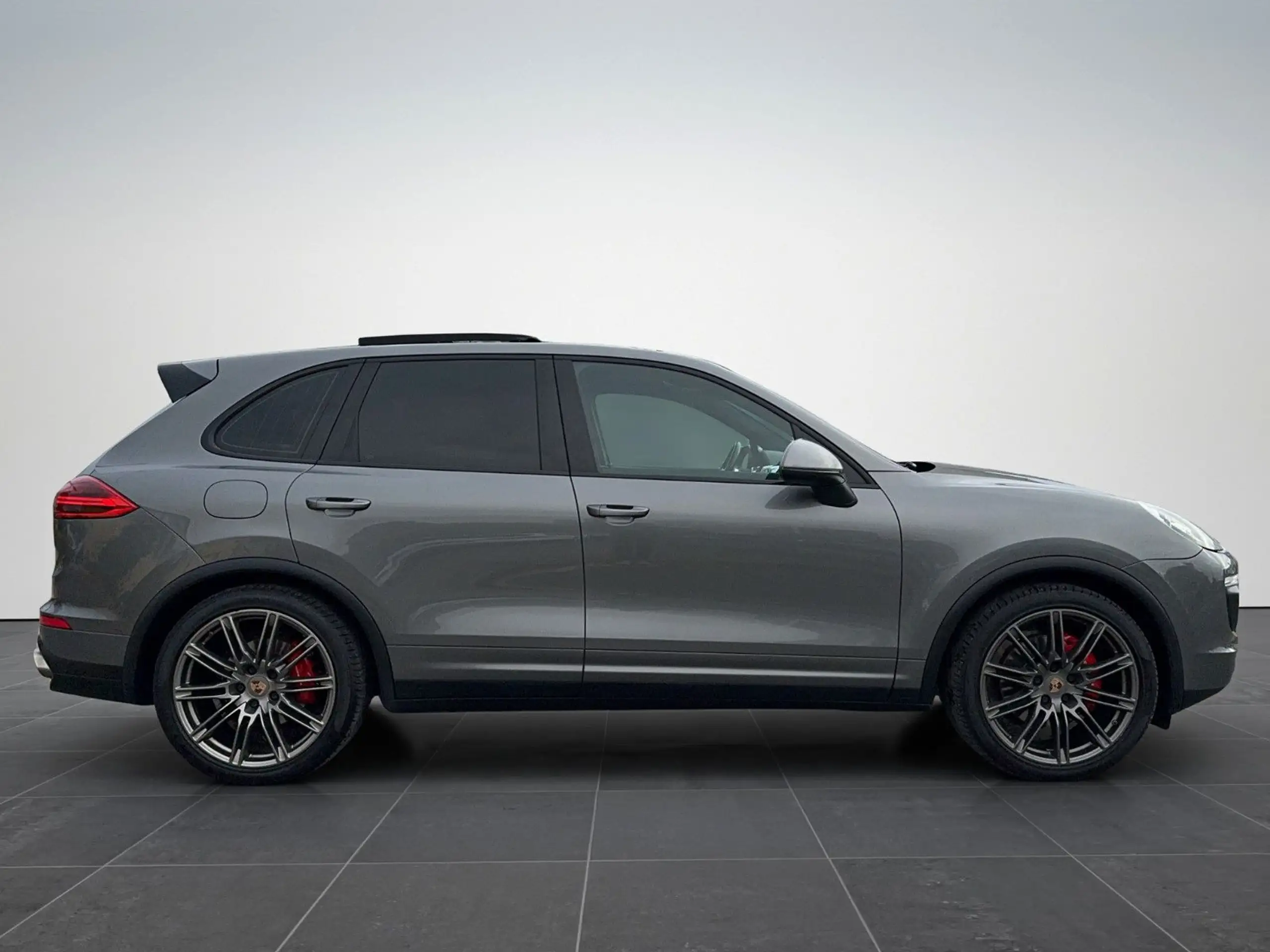 Porsche - Cayenne