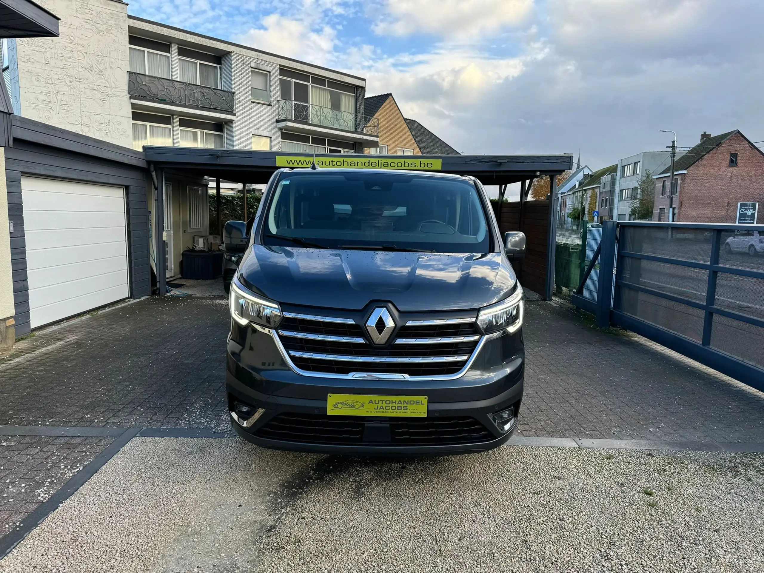 Renault - Trafic